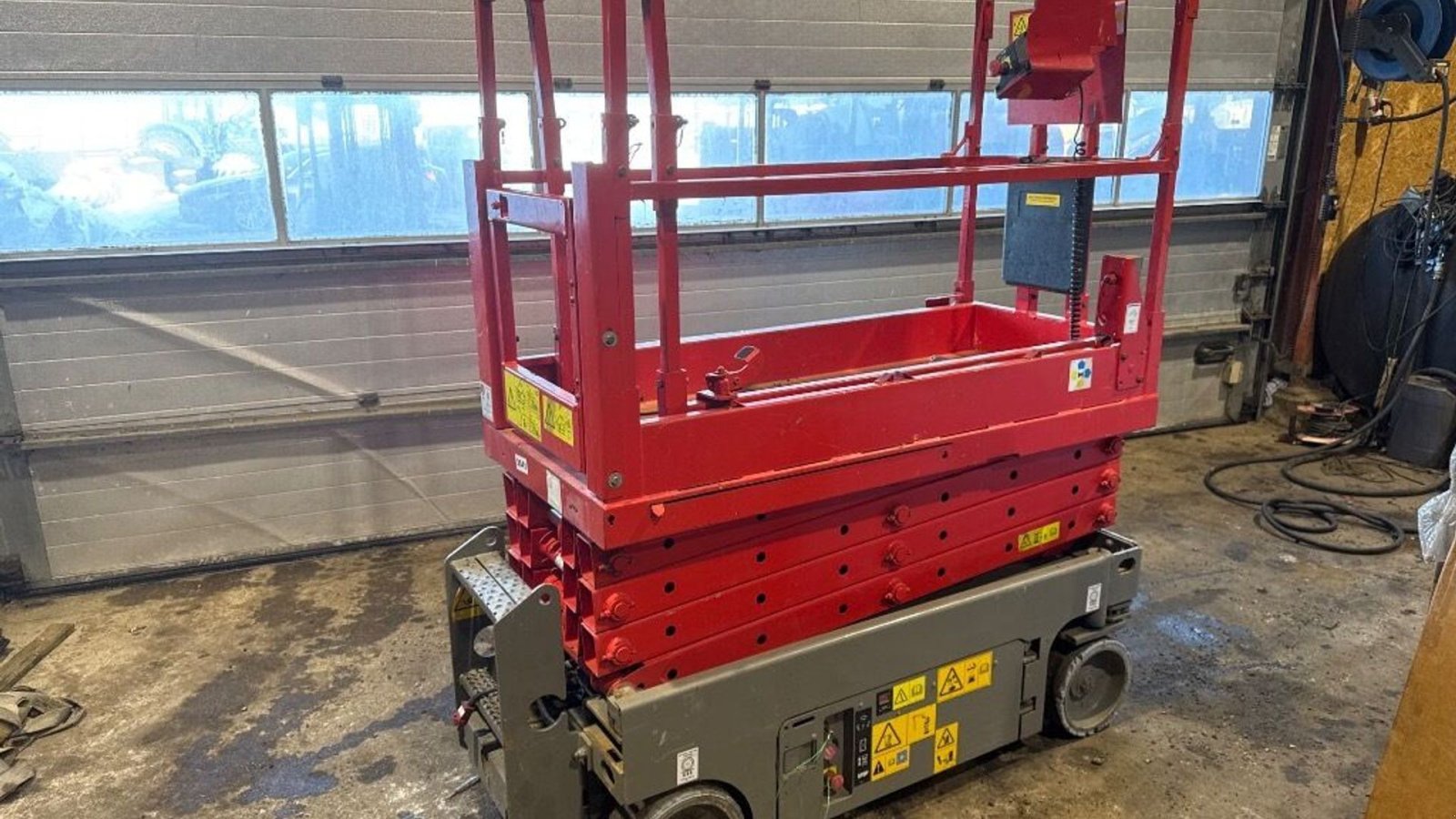 Scherenarbeitsbühne del tipo Genie GS-1930 Saxlift, Gebrauchtmaschine In Rødovre (Immagine 1)