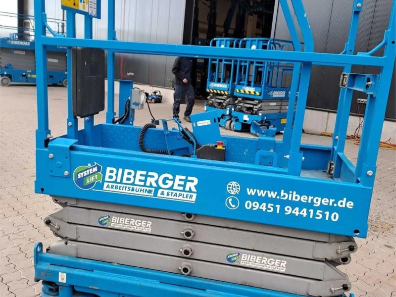 Scherenarbeitsbühne des Typs Genie GS 1932m, Gebrauchtmaschine in Schierling (Bild 1)