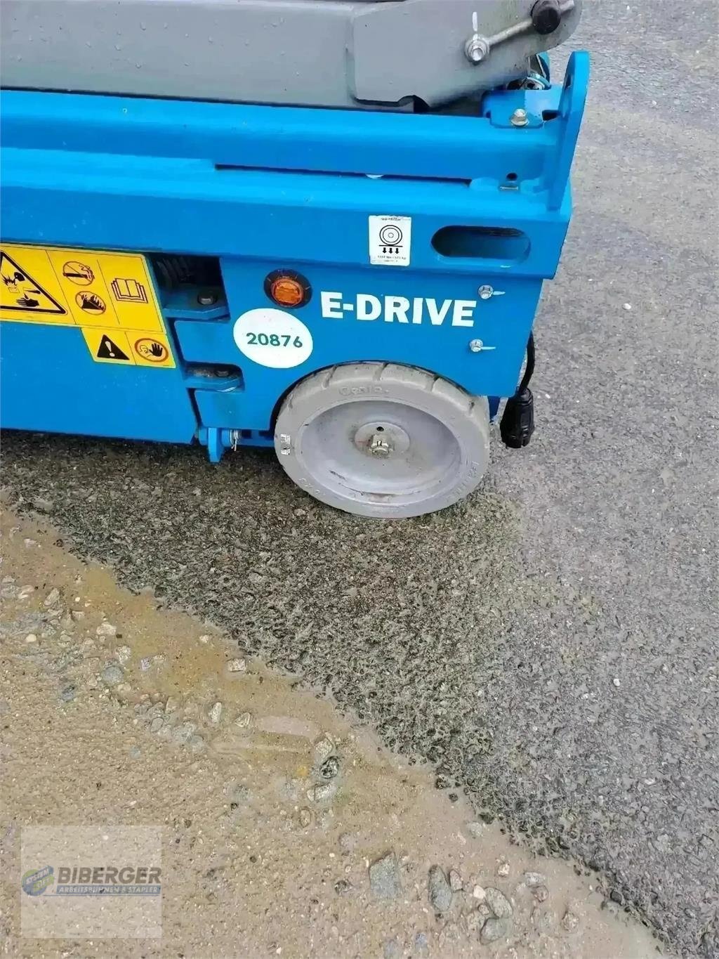 Scherenarbeitsbühne des Typs Genie GS 1932m, Gebrauchtmaschine in Schierling (Bild 8)