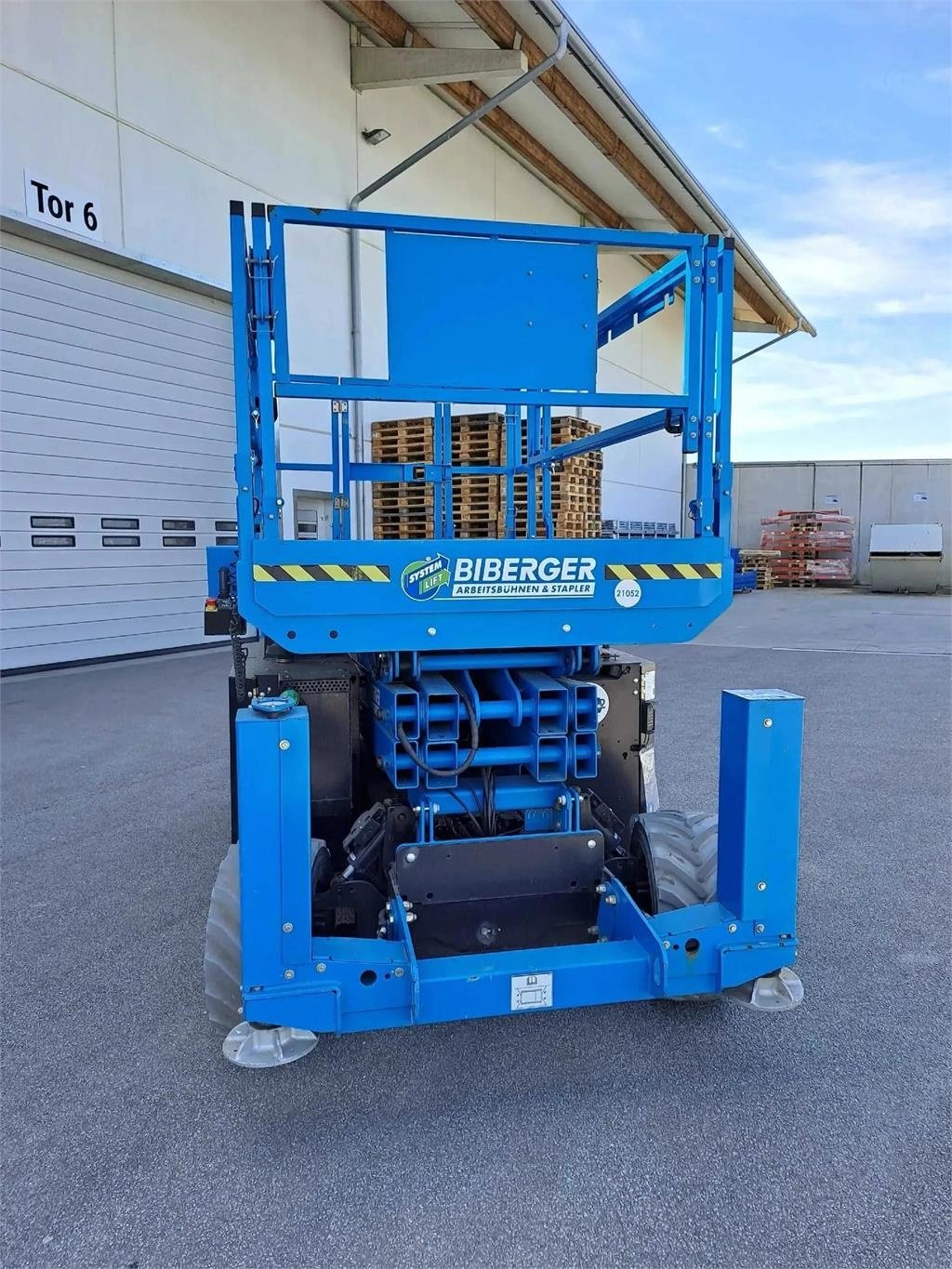 Scherenarbeitsbühne des Typs Genie GS 2669 BE, Gebrauchtmaschine in Schierling (Bild 3)