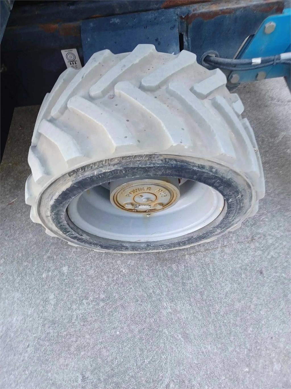 Scherenarbeitsbühne vrste Genie GS 2669 RT, Gebrauchtmaschine v Schierling (Slika 5)