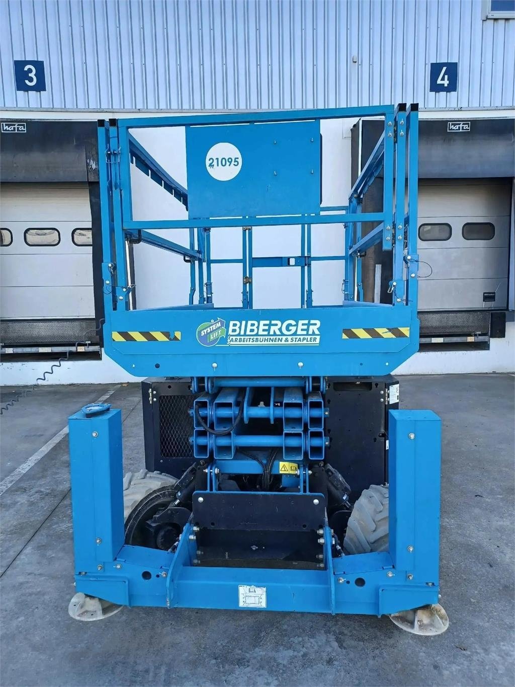 Scherenarbeitsbühne типа Genie GS 2669 RT, Gebrauchtmaschine в Schierling (Фотография 3)