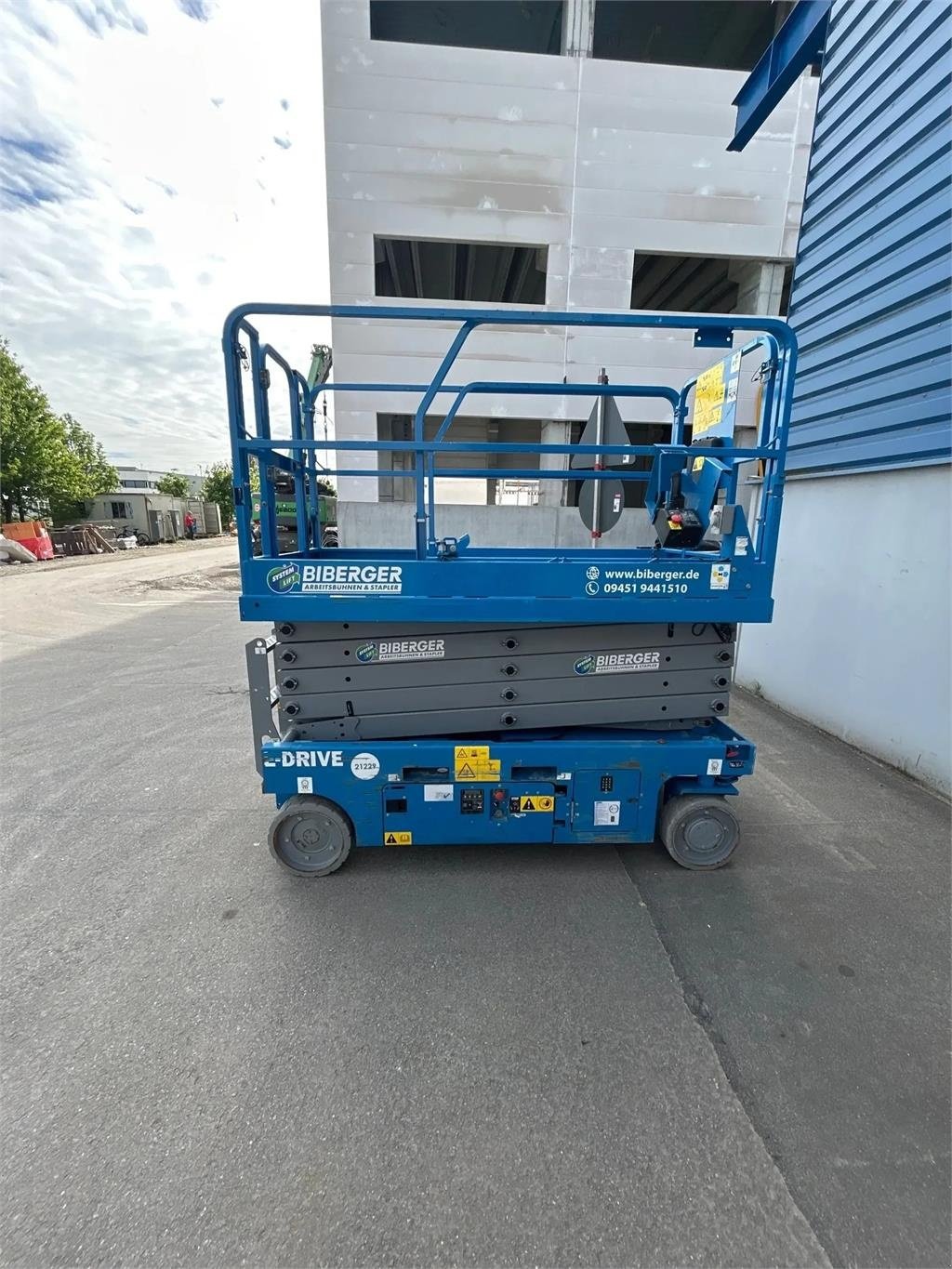 Scherenarbeitsbühne типа Genie GS 3246 E-Drive, Gebrauchtmaschine в Schierling (Фотография 2)