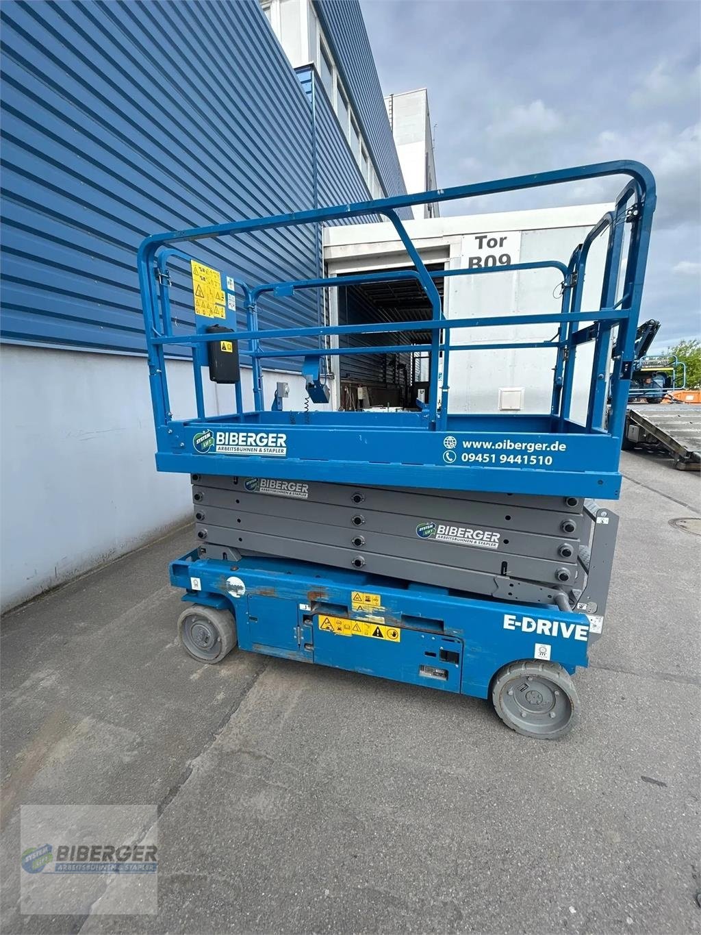Scherenarbeitsbühne от тип Genie GS 3246 E-Drive, Gebrauchtmaschine в Schierling (Снимка 8)