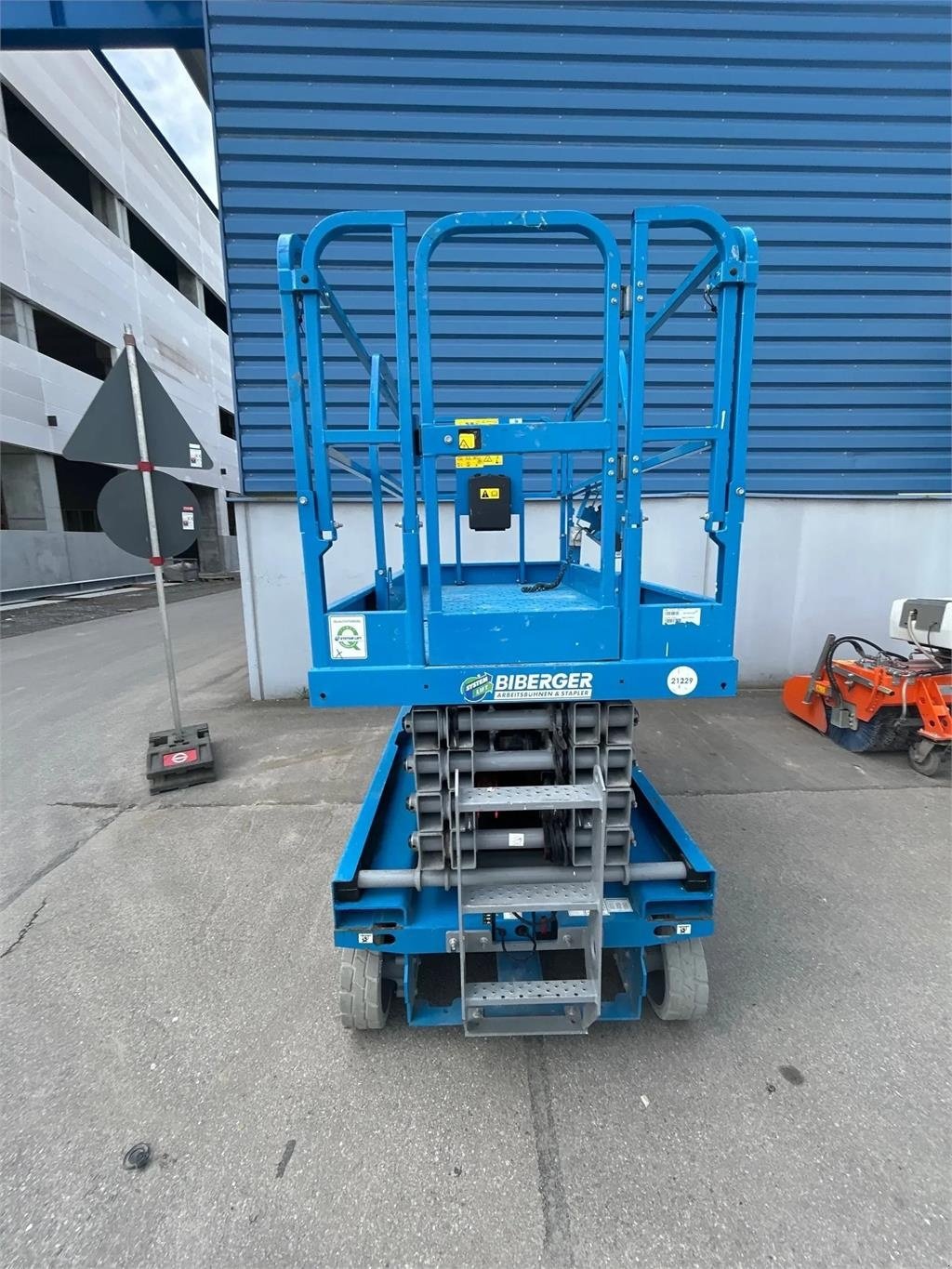 Scherenarbeitsbühne del tipo Genie GS 3246 E-Drive, Gebrauchtmaschine en Schierling (Imagen 9)