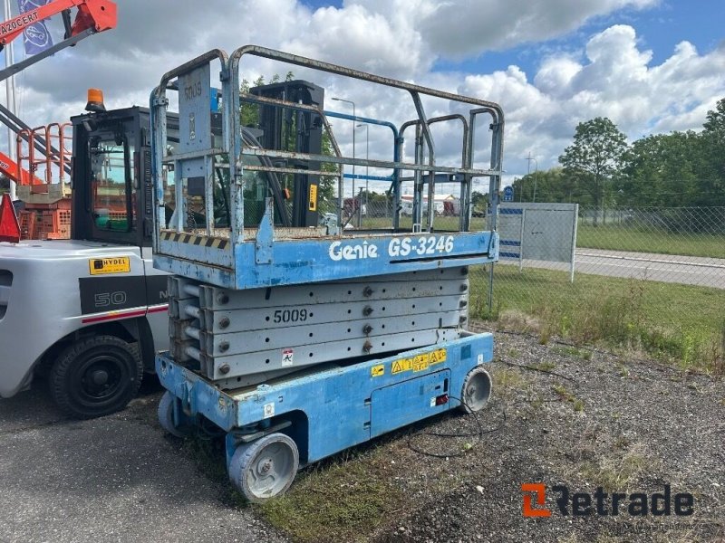 Scherenarbeitsbühne του τύπου Genie GS 3246, Gebrauchtmaschine σε Rødovre (Φωτογραφία 1)