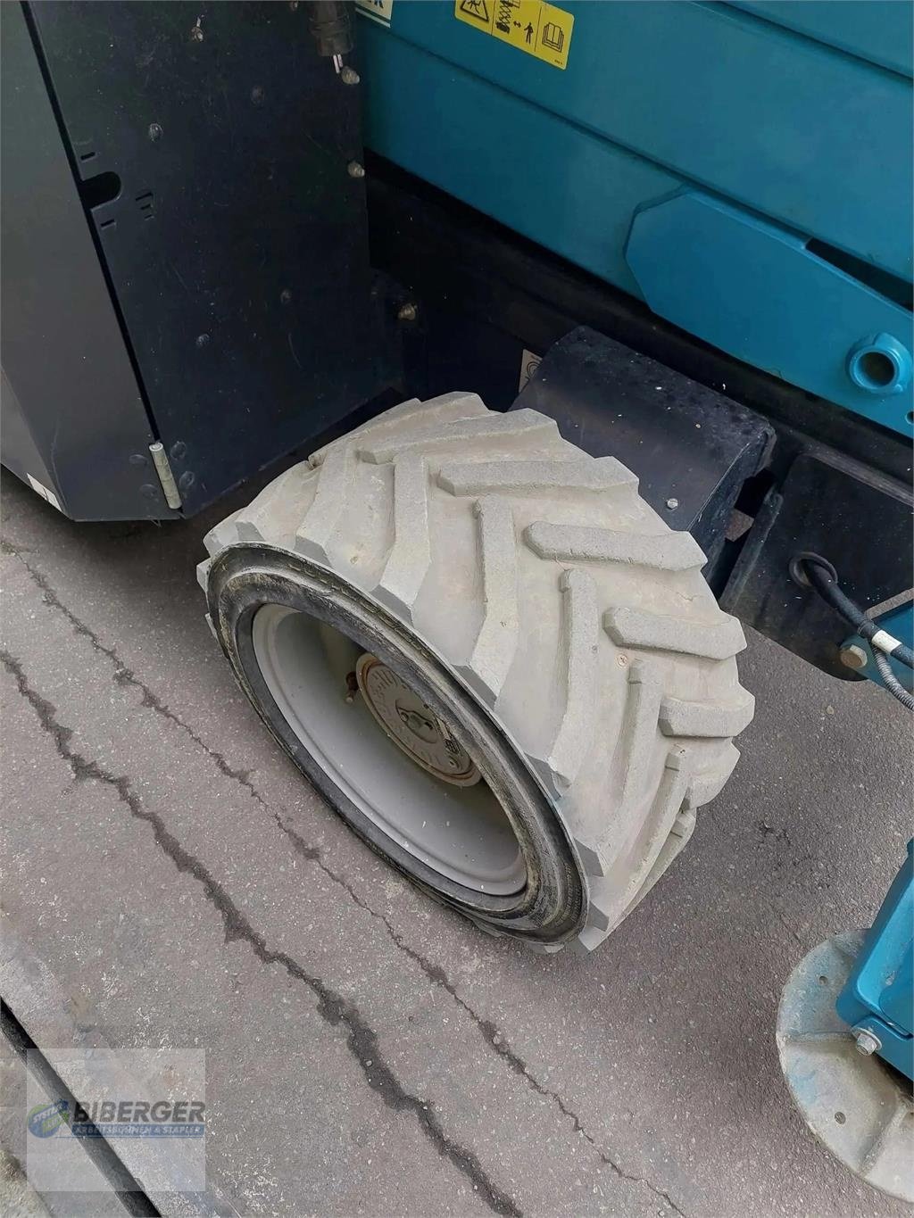 Scherenarbeitsbühne типа Genie GS 3369 BE, Gebrauchtmaschine в Schierling (Фотография 5)