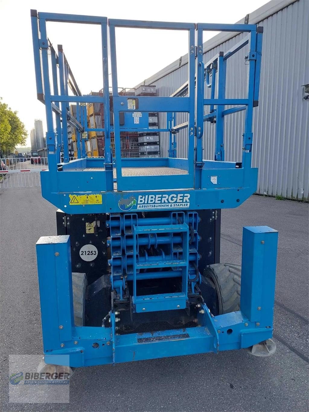 Scherenarbeitsbühne типа Genie GS 3369 BE, Gebrauchtmaschine в Schierling (Фотография 3)