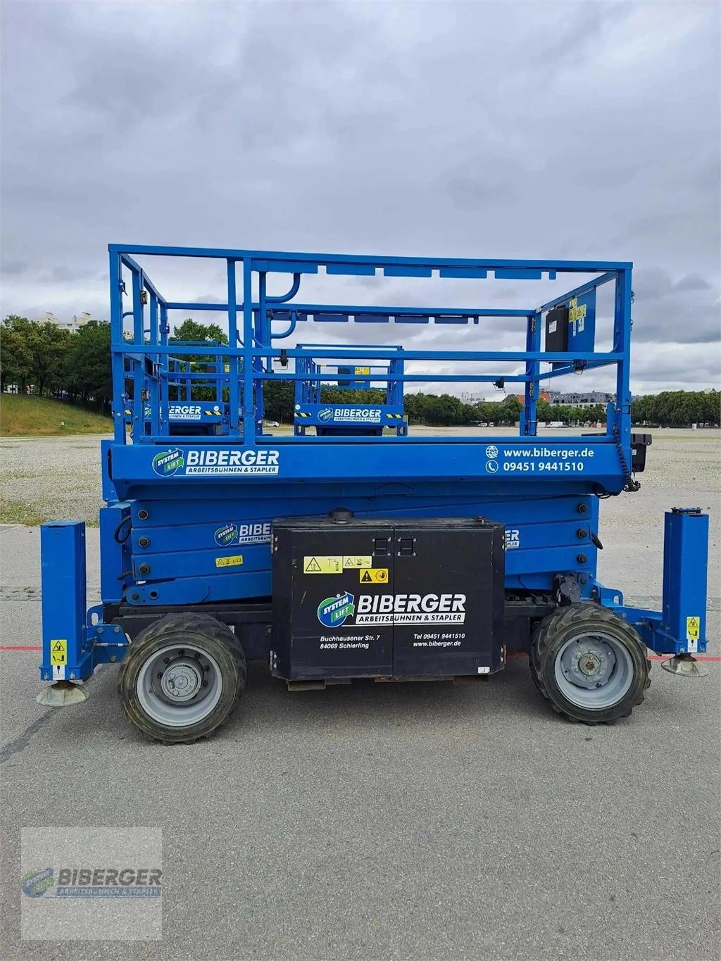 Scherenarbeitsbühne типа Genie GS 3369 RT, Gebrauchtmaschine в Schierling (Фотография 2)