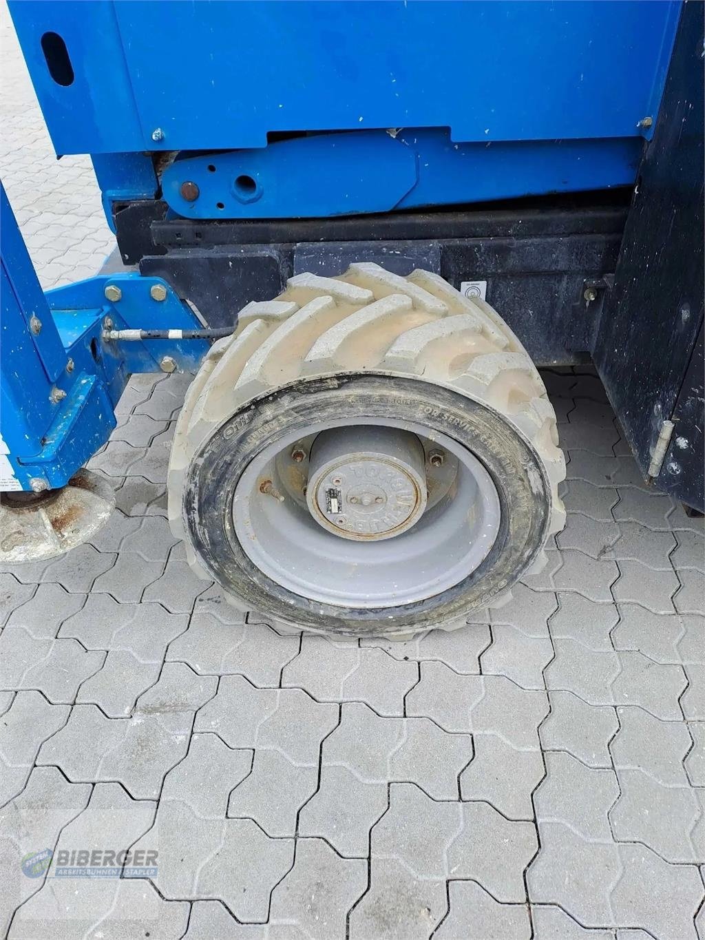 Scherenarbeitsbühne типа Genie GS 4069 BE, Gebrauchtmaschine в Schierling (Фотография 5)