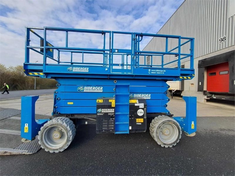 Scherenarbeitsbühne du type Genie GS 5390 RT, Gebrauchtmaschine en Schierling (Photo 1)