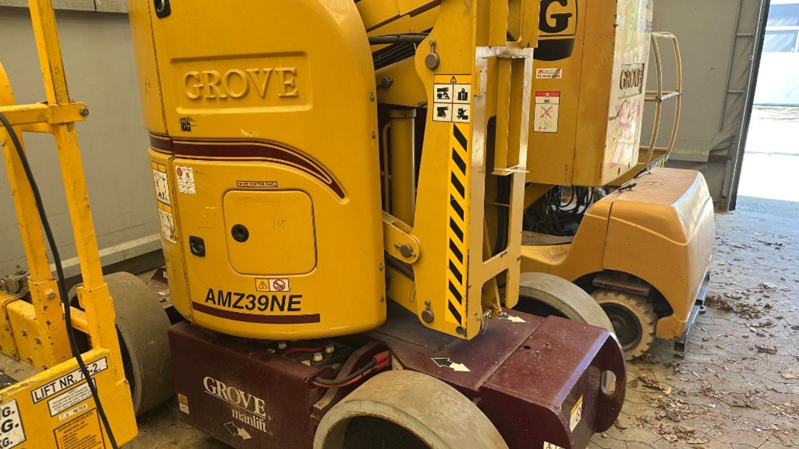 Scherenarbeitsbühne Türe ait Grove 3 stk, Gebrauchtmaschine içinde Rødovre (resim 3)