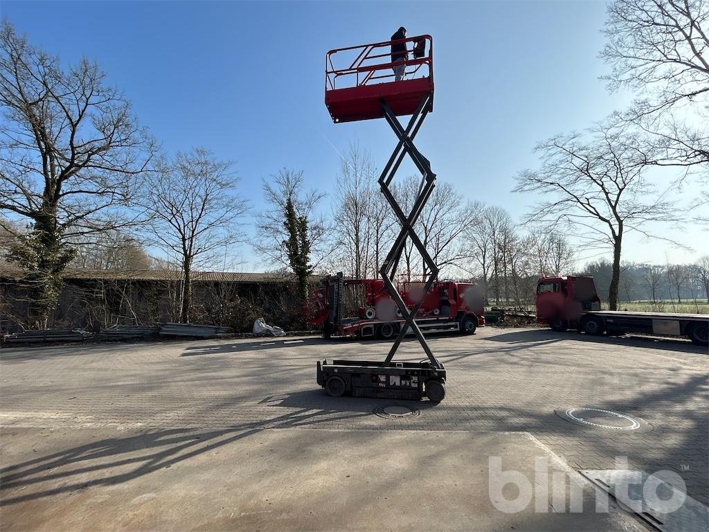 Scherenarbeitsbühne typu Haulotte Compact 8, Gebrauchtmaschine v Düsseldorf (Obrázek 7)