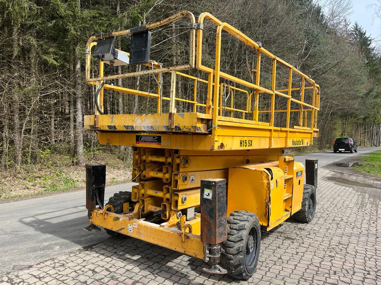 Scherenarbeitsbühne типа Haulotte H 15 SX, Gebrauchtmaschine в Deutsch - Goritz (Фотография 4)