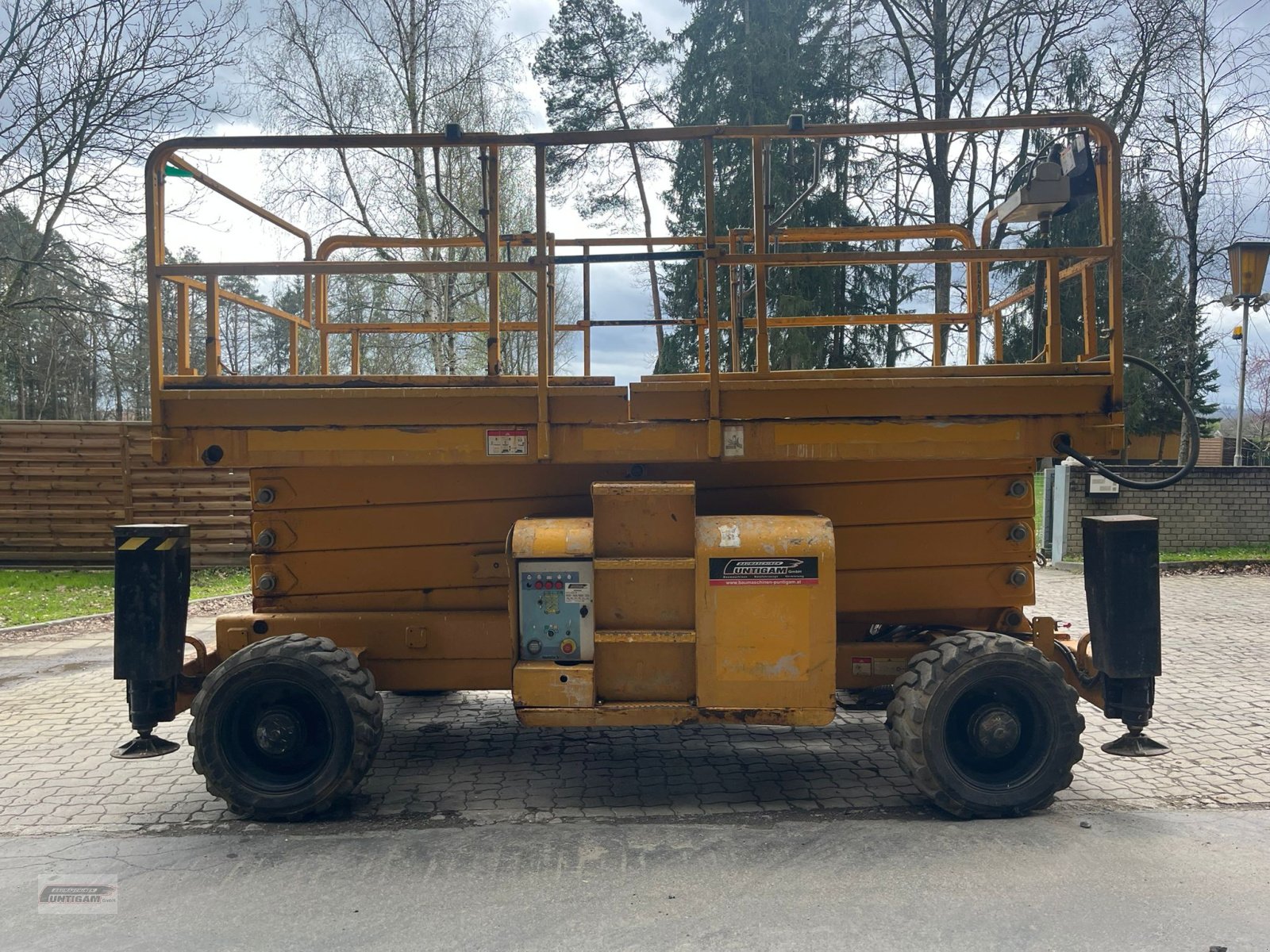 Scherenarbeitsbühne typu Haulotte H 15 SX, Gebrauchtmaschine v Deutsch - Goritz (Obrázek 2)