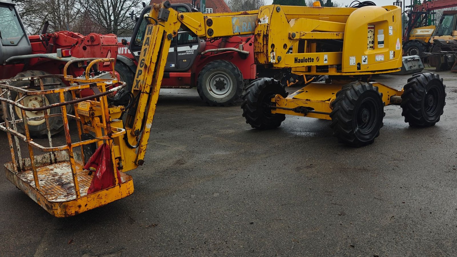 Scherenarbeitsbühne tip Haulotte ha16px, Gebrauchtmaschine in Vejen (Poză 1)