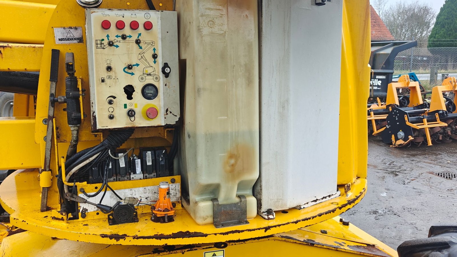 Scherenarbeitsbühne tip Haulotte ha16px, Gebrauchtmaschine in Vejen (Poză 6)