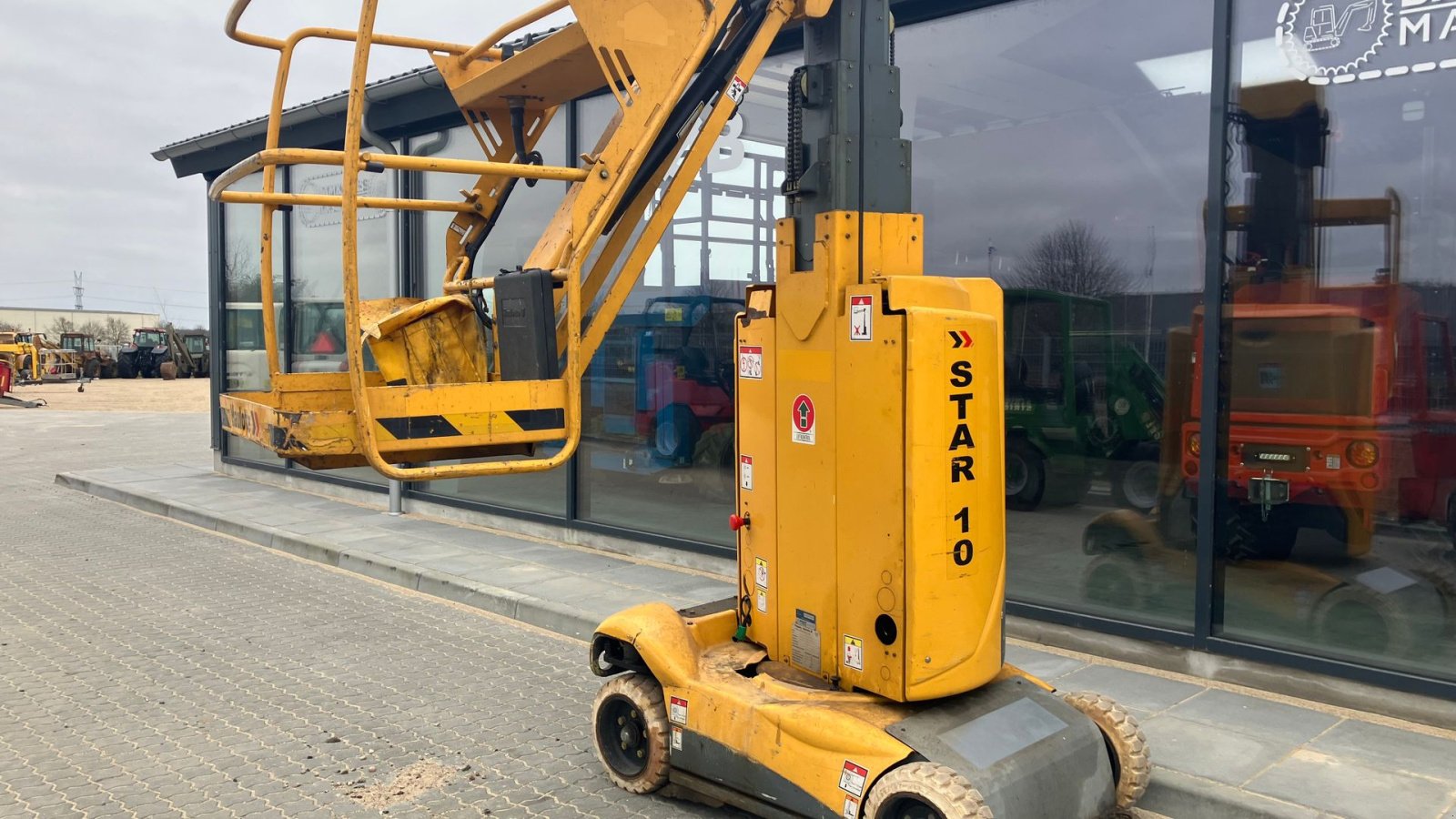 Scherenarbeitsbühne типа Haulotte Star 10-1 10 Meter med 3 meter Jeb, Gebrauchtmaschine в Horsens (Фотография 3)