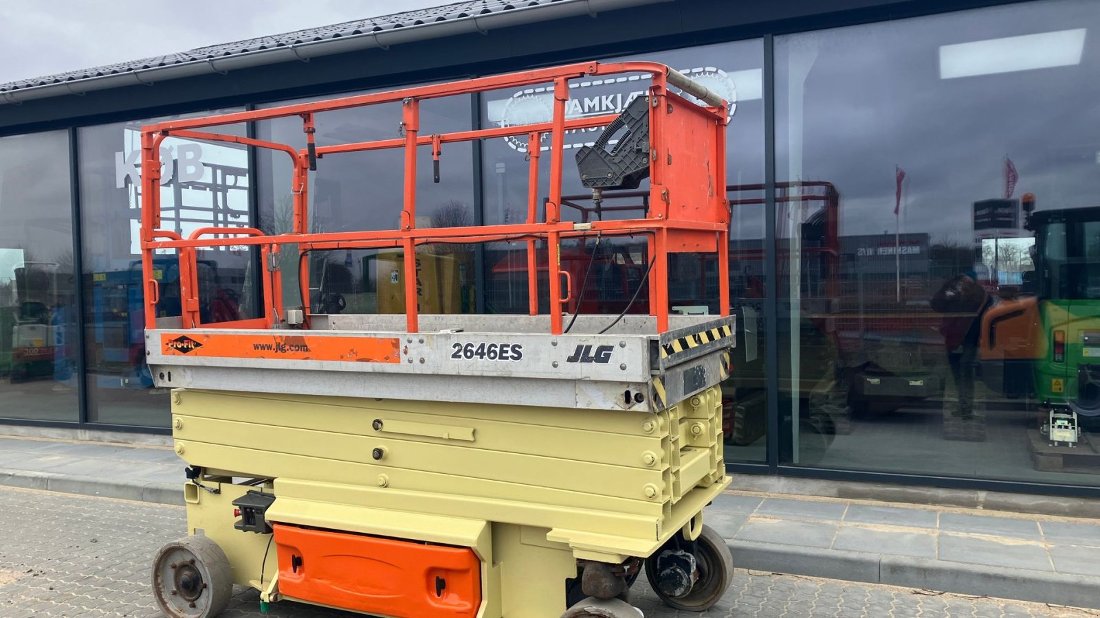 Scherenarbeitsbühne типа JLG 2646ES 10 meters saxlift pæn stand, Gebrauchtmaschine в Horsens (Фотография 3)