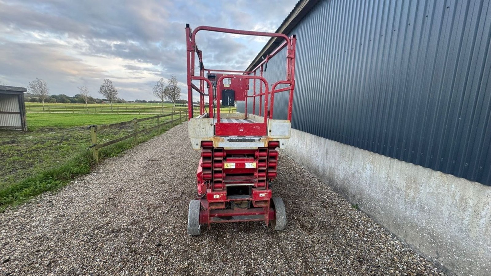 Scherenarbeitsbühne типа JLG 2646ES Saxelift, Gebrauchtmaschine в Nykøbing Mors (Фотография 5)