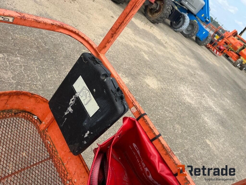 Scherenarbeitsbühne типа JLG 460 SJ 220 Meter Bomlift, Gebrauchtmaschine в Rødovre (Фотография 5)