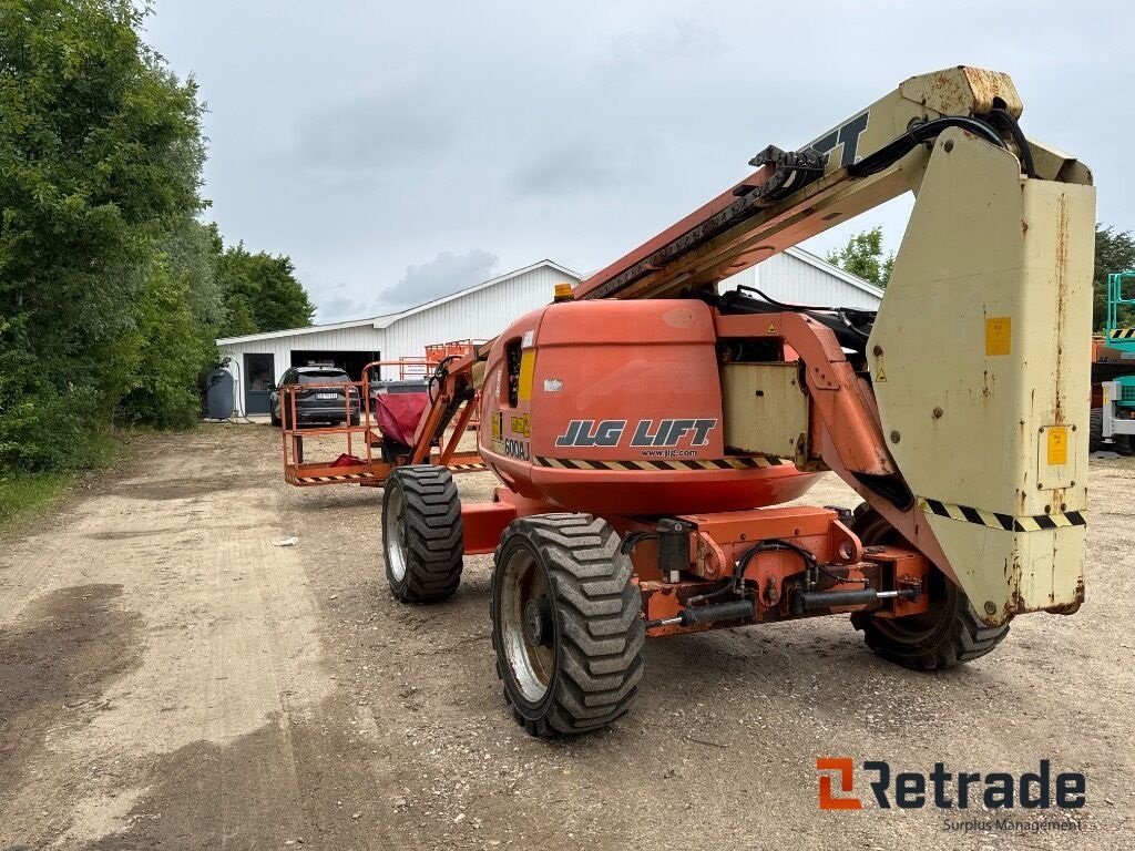 Scherenarbeitsbühne типа JLG 600 AJ, Gebrauchtmaschine в Rødovre (Фотография 2)