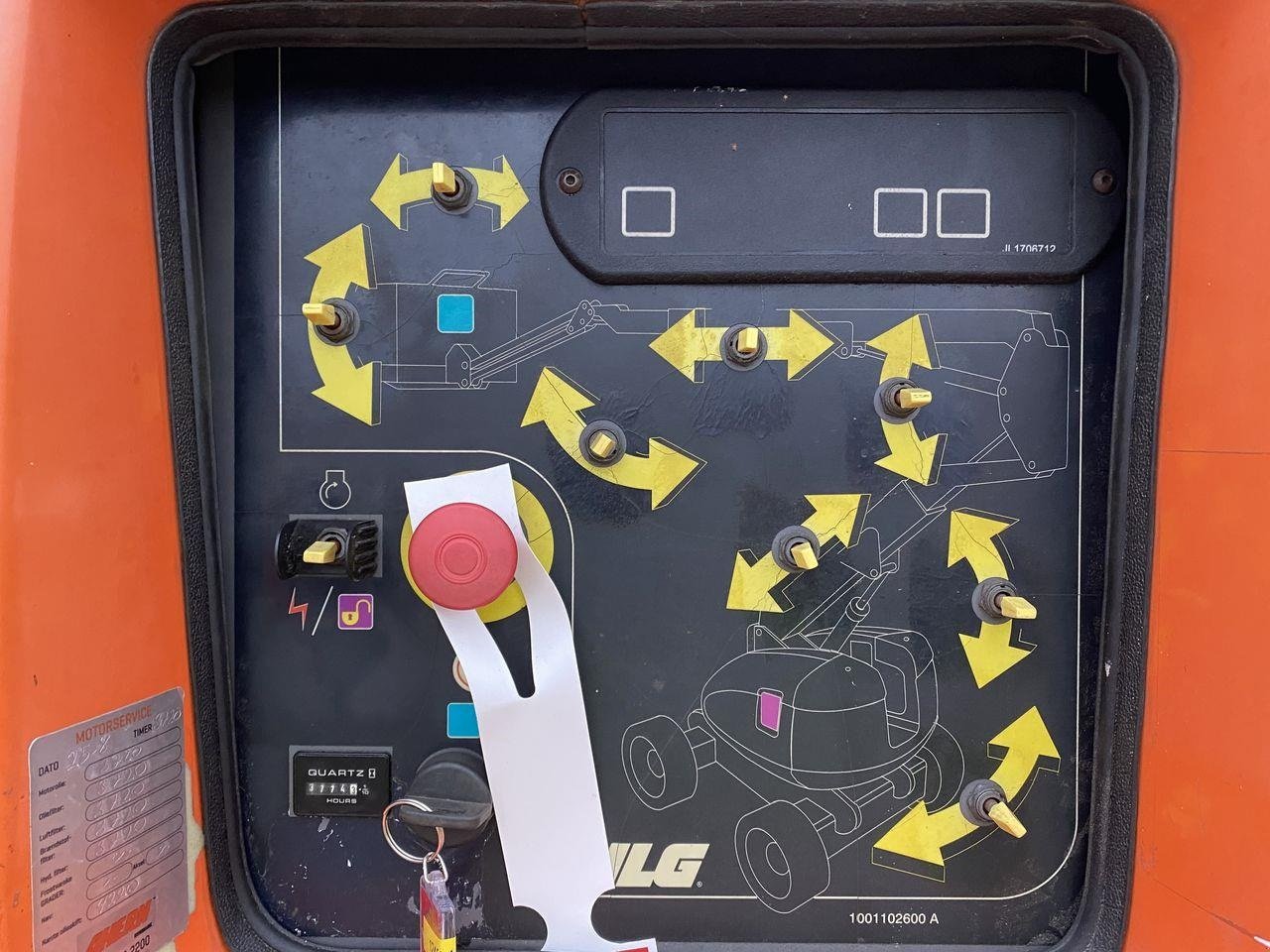 Scherenarbeitsbühne des Typs JLG 800AJ, Gebrauchtmaschine in Skive (Bild 10)