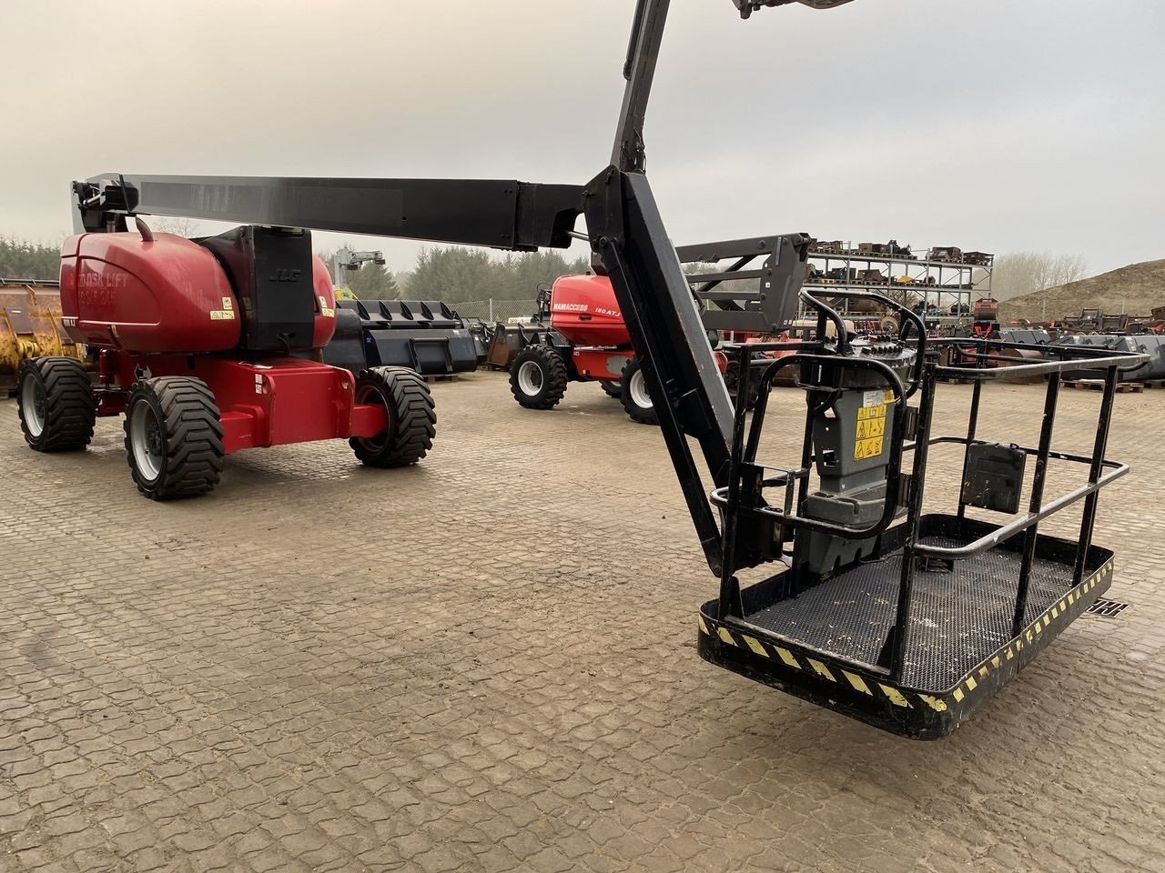 Scherenarbeitsbühne Türe ait JLG 800AJ, Gebrauchtmaschine içinde Skive (resim 5)