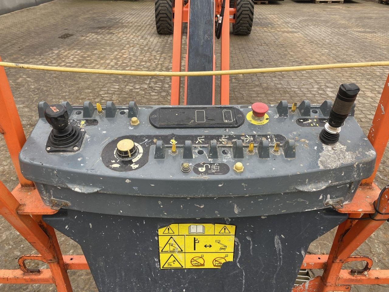 Scherenarbeitsbühne typu JLG 860HC 3, Gebrauchtmaschine v Skive (Obrázek 3)
