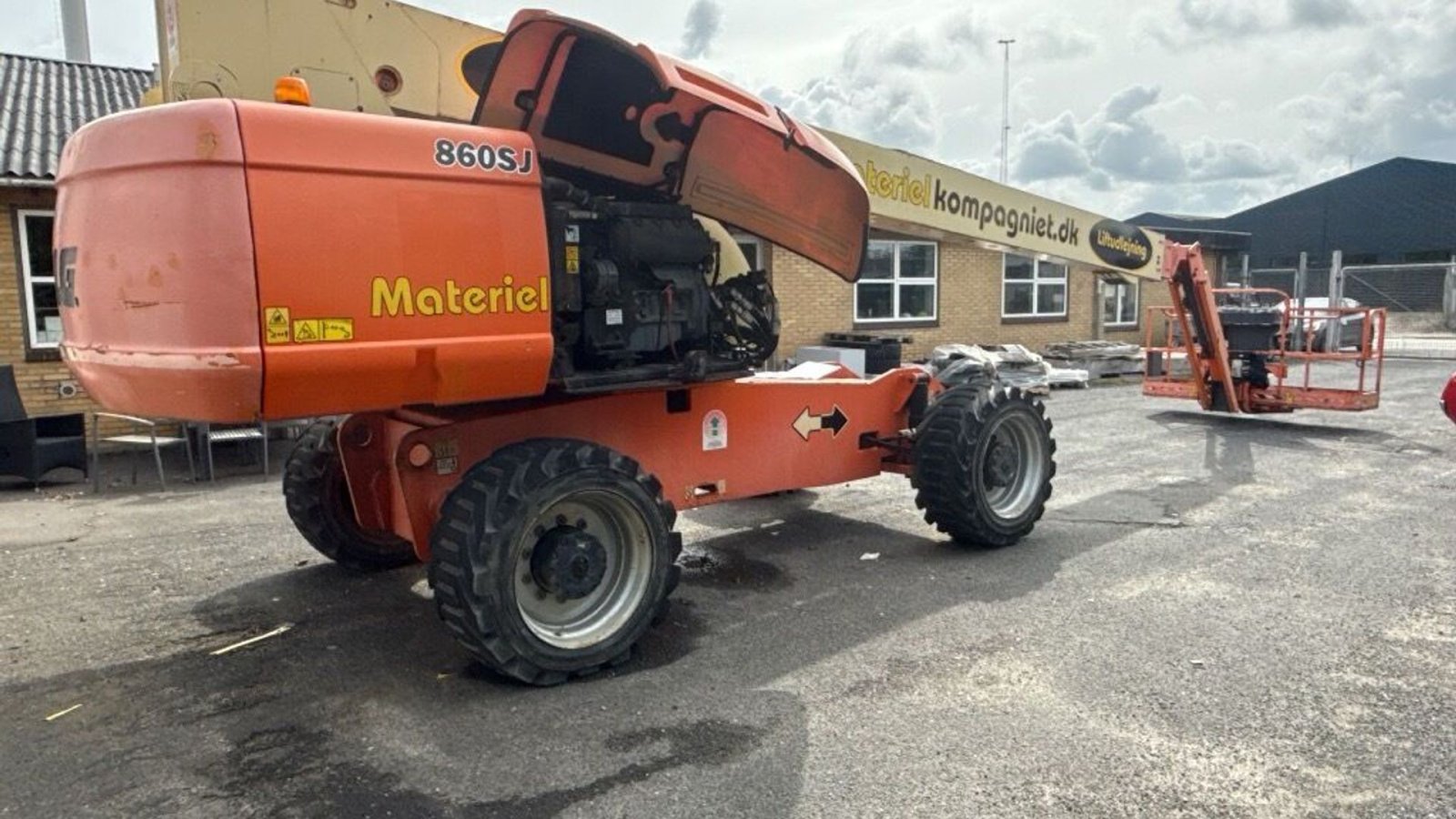 Scherenarbeitsbühne типа JLG 860SJ, Gebrauchtmaschine в Rødovre (Фотография 5)