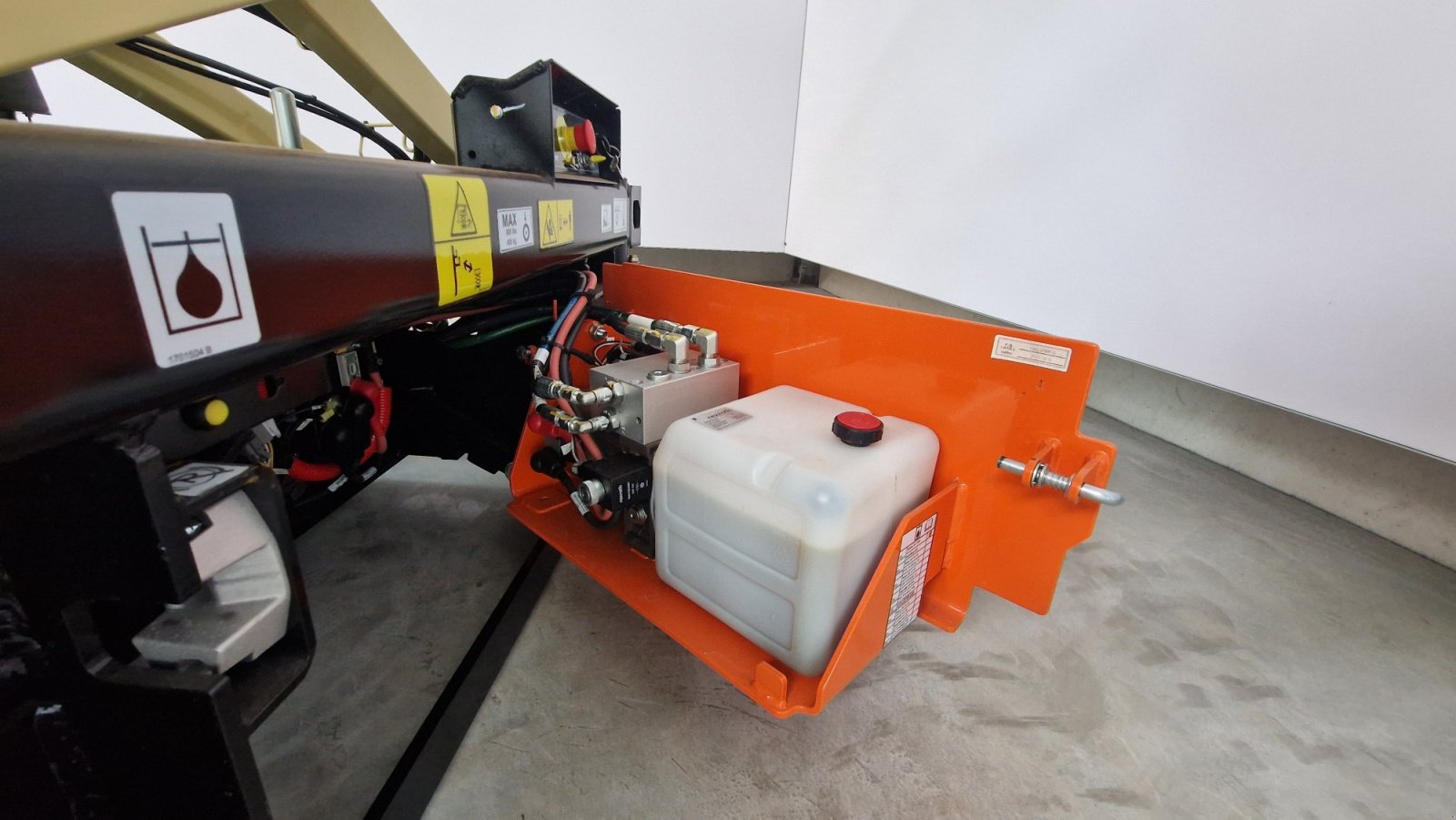 Scherenarbeitsbühne του τύπου JLG ES1330L, Neumaschine σε Bad Rothenfelde (Φωτογραφία 5)