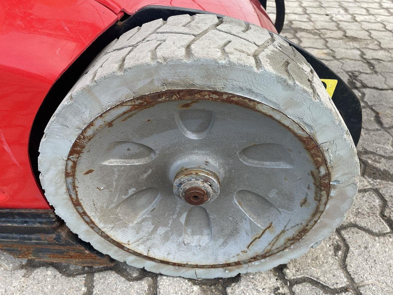 Scherenarbeitsbühne του τύπου Manitou 100VJR, Gebrauchtmaschine σε Skive (Φωτογραφία 8)