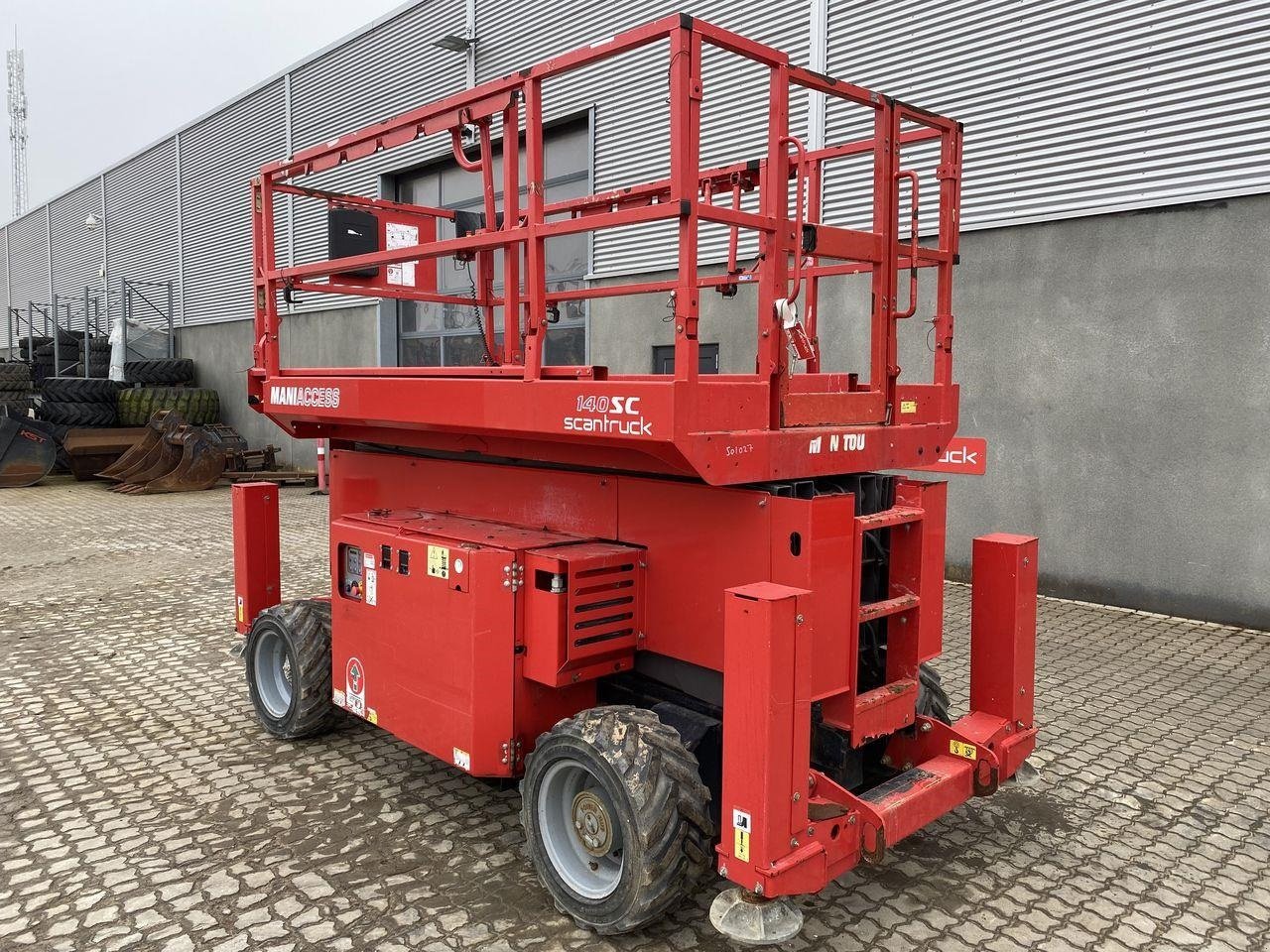 Scherenarbeitsbühne του τύπου Manitou 140SC, Gebrauchtmaschine σε Skive (Φωτογραφία 2)