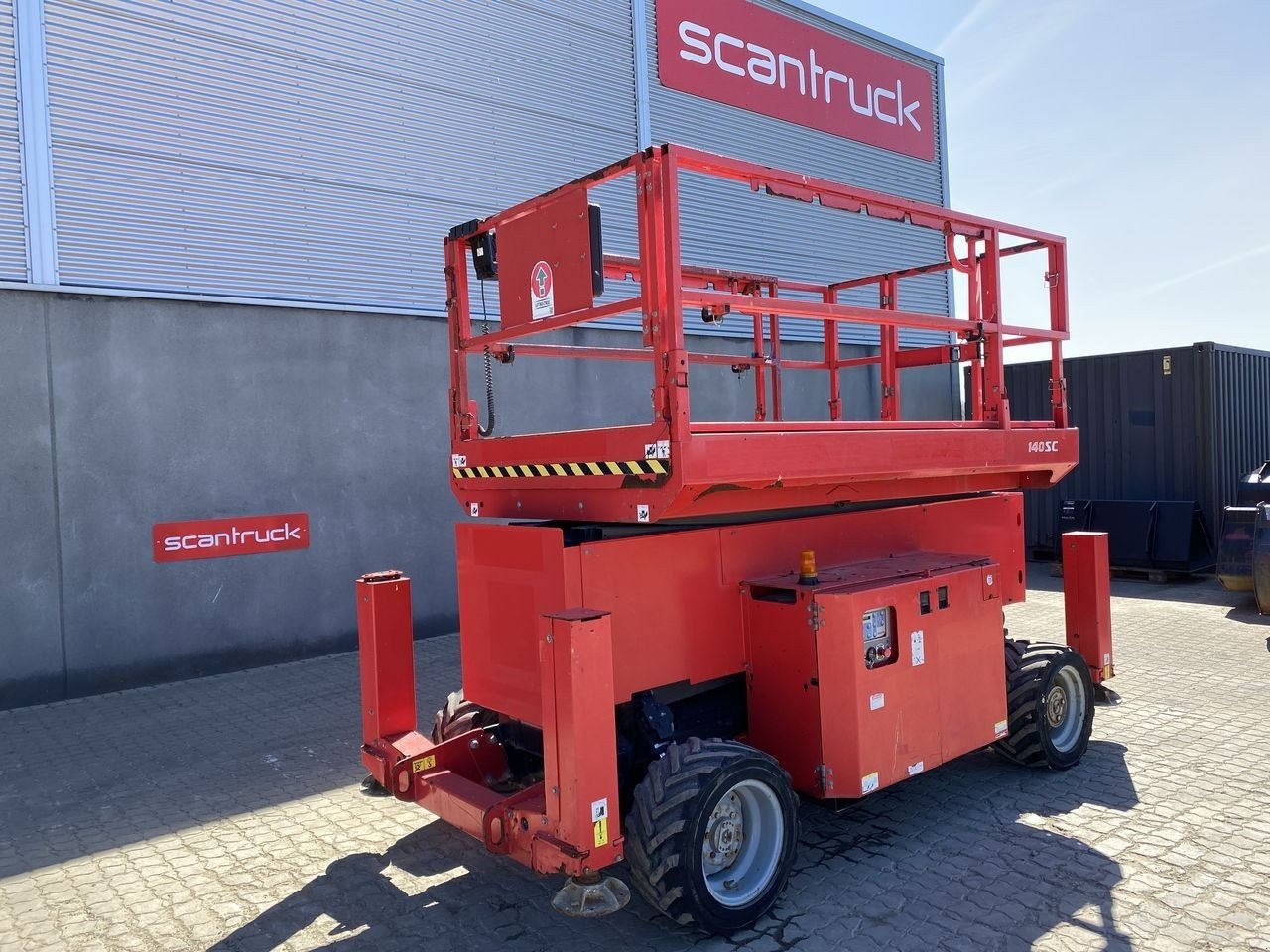 Scherenarbeitsbühne типа Manitou 140SC, Gebrauchtmaschine в Skive (Фотография 1)
