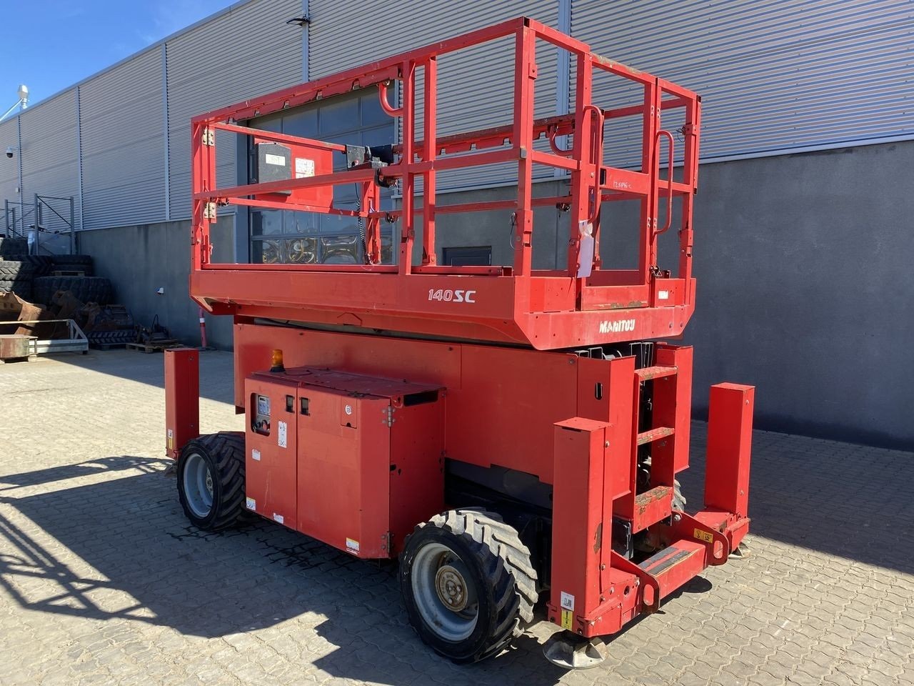 Scherenarbeitsbühne типа Manitou 140SC, Gebrauchtmaschine в Skive (Фотография 2)