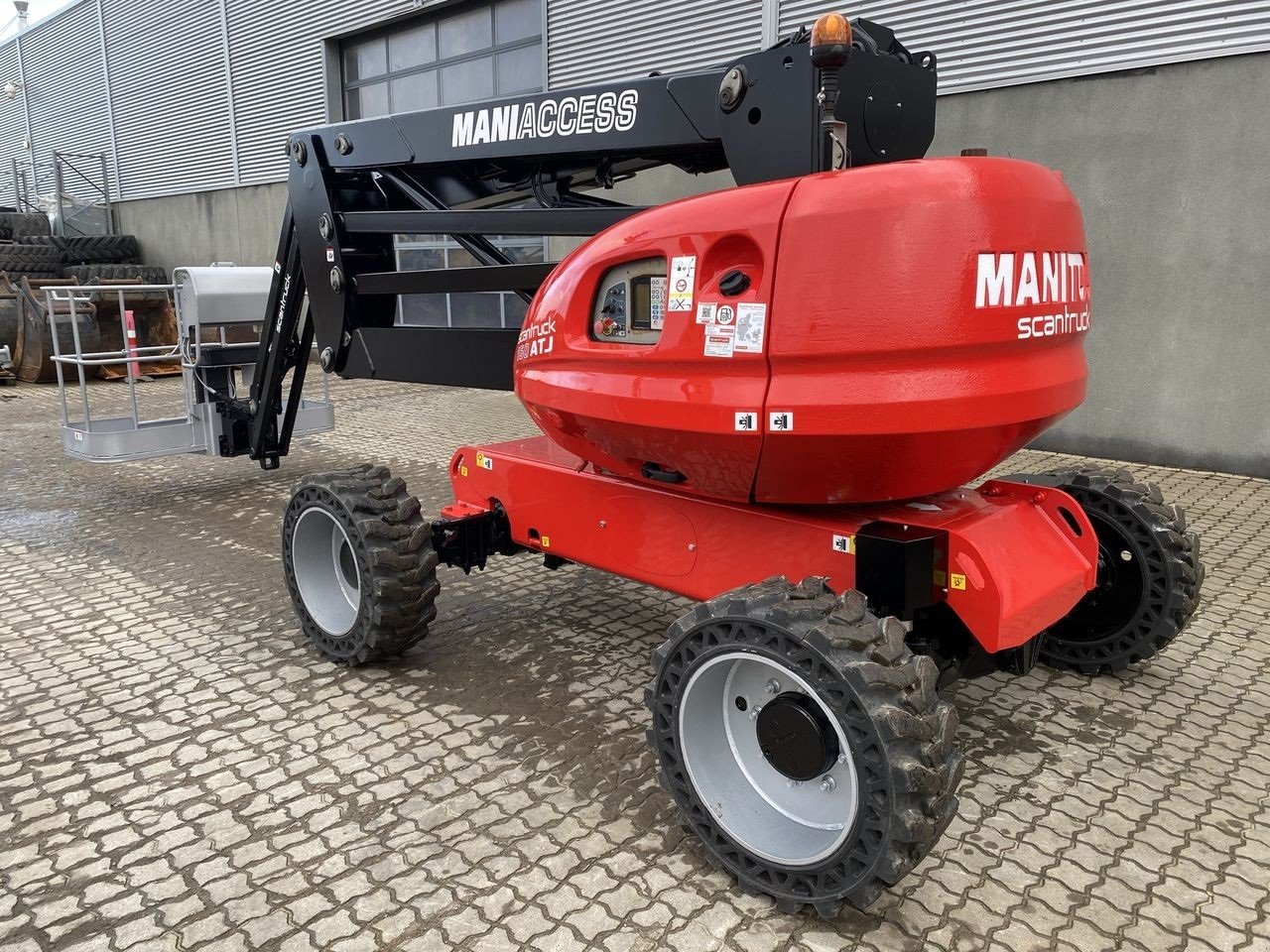 Scherenarbeitsbühne vrste Manitou 160ATJ RC, Gebrauchtmaschine v Skive (Slika 2)