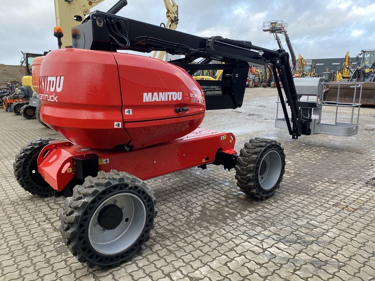 Scherenarbeitsbühne vrste Manitou 160ATJ RC, Gebrauchtmaschine v Skive (Slika 4)