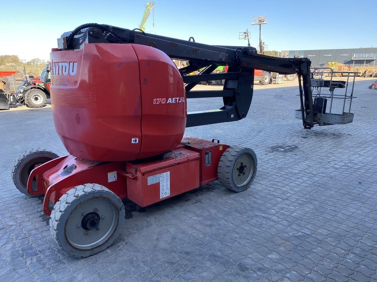 Scherenarbeitsbühne of the type Manitou 170AETJ-L, Gebrauchtmaschine in Skive (Picture 4)