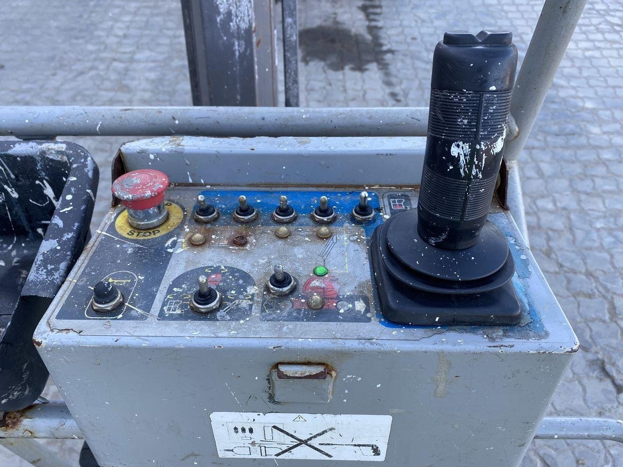 Scherenarbeitsbühne of the type Manitou 170AETJ-L, Gebrauchtmaschine in Skive (Picture 3)