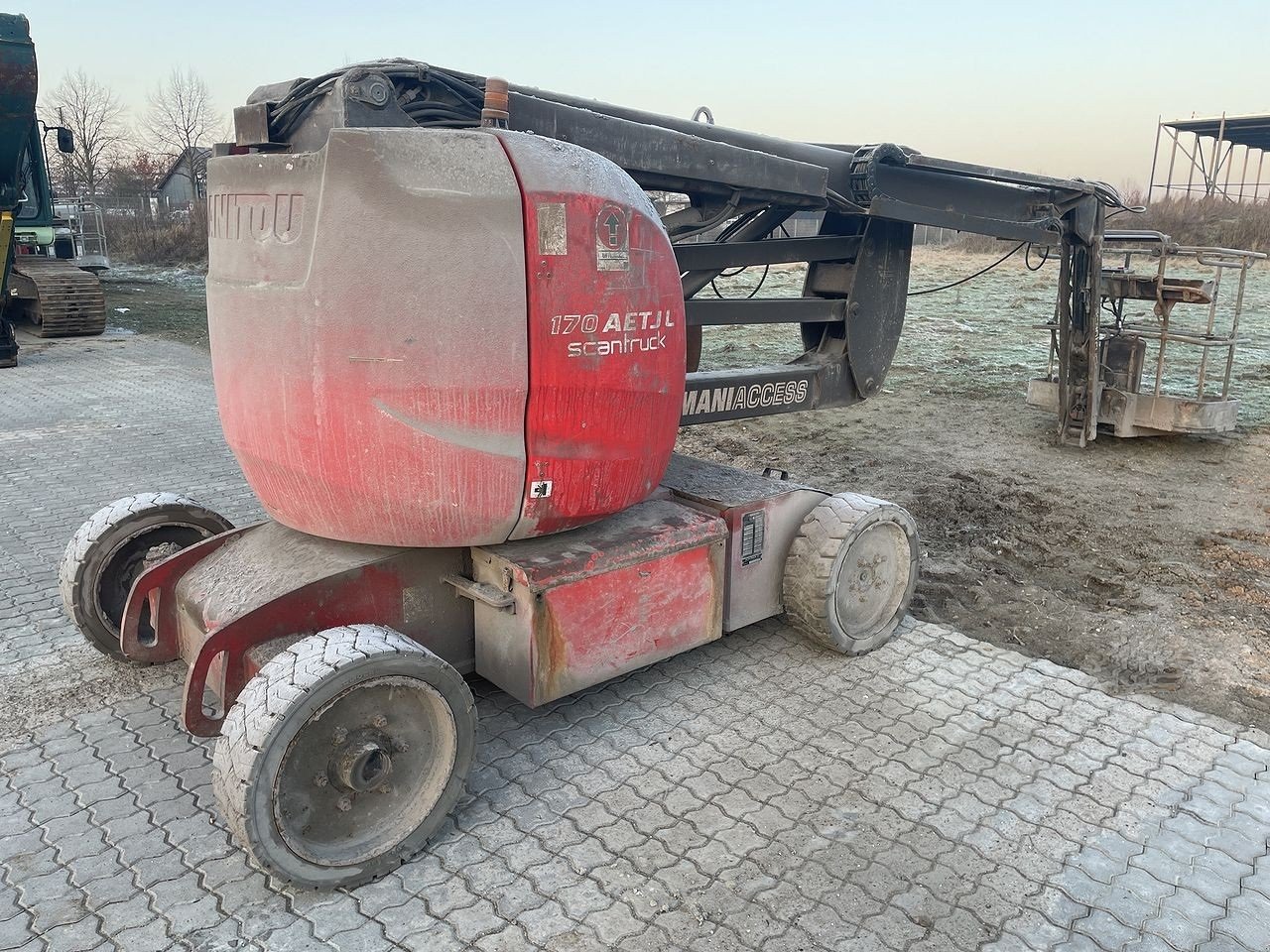 Scherenarbeitsbühne типа Manitou 170AETJ-L, Gebrauchtmaschine в Skive (Фотография 4)