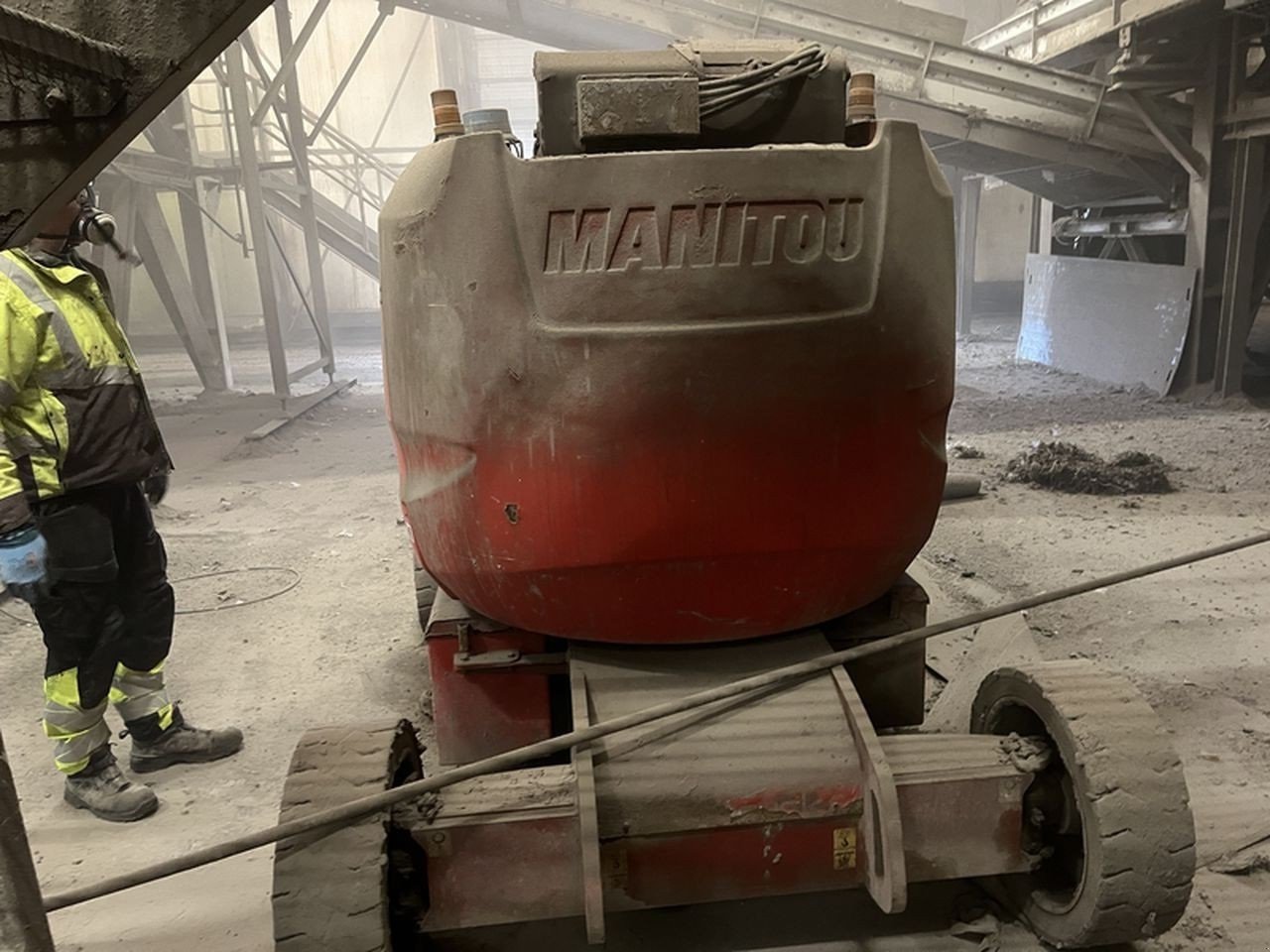 Scherenarbeitsbühne van het type Manitou 170AETJ-L, Gebrauchtmaschine in Skive (Foto 4)