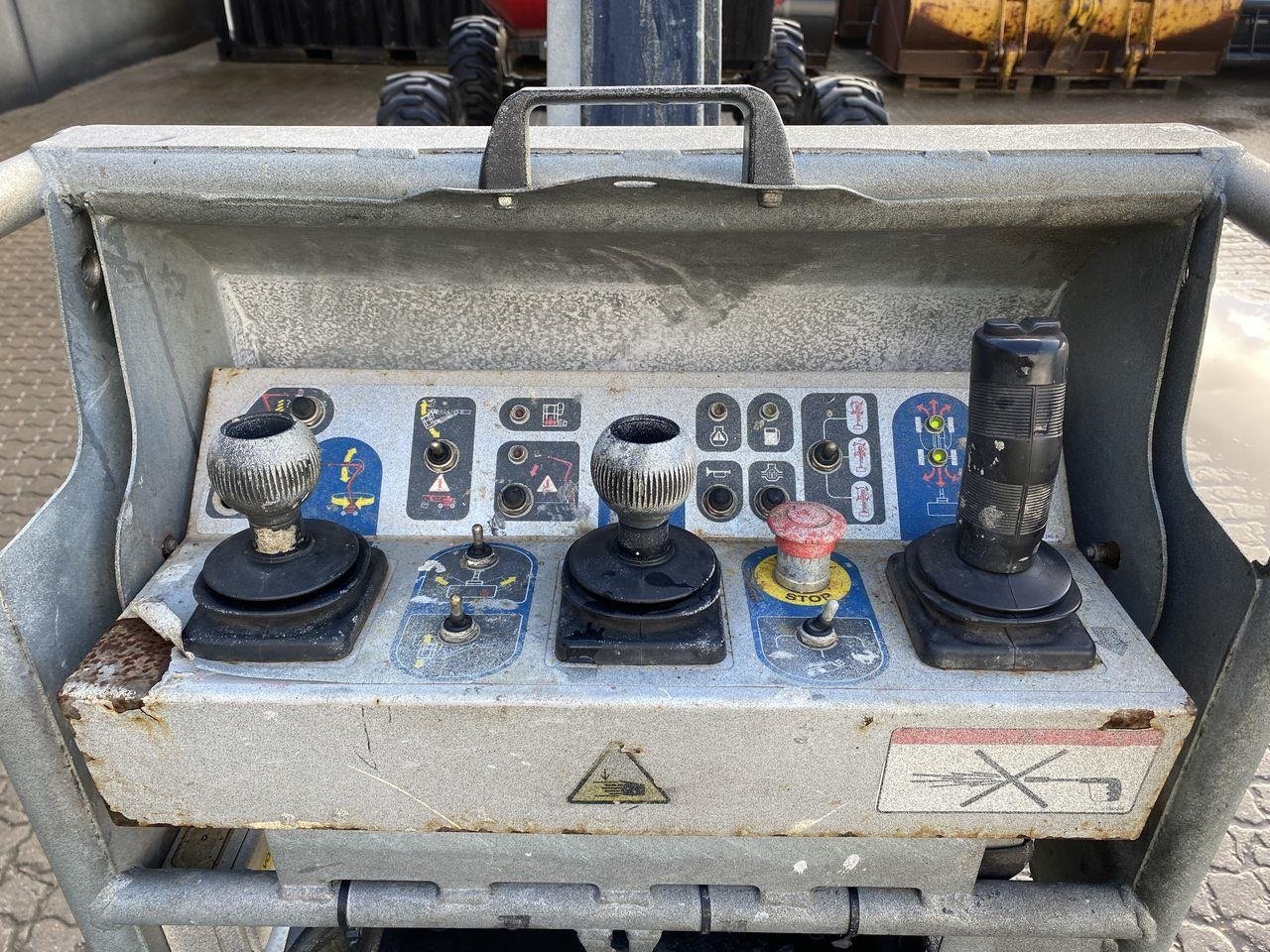 Scherenarbeitsbühne типа Manitou 180ATJ 2 RC, Gebrauchtmaschine в Skive (Фотография 3)