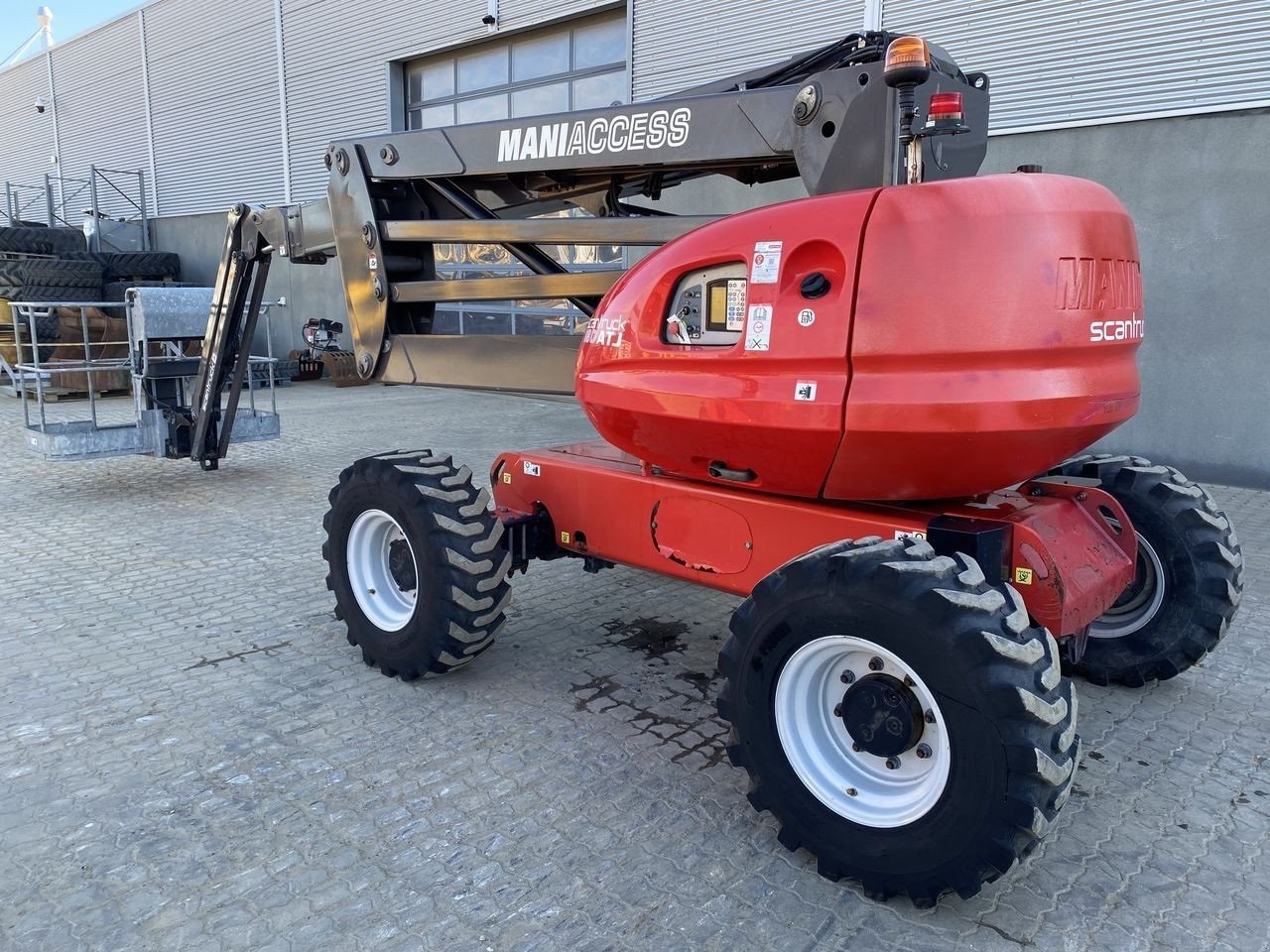 Scherenarbeitsbühne za tip Manitou 180ATJ 2 RC, Gebrauchtmaschine u Skive (Slika 2)