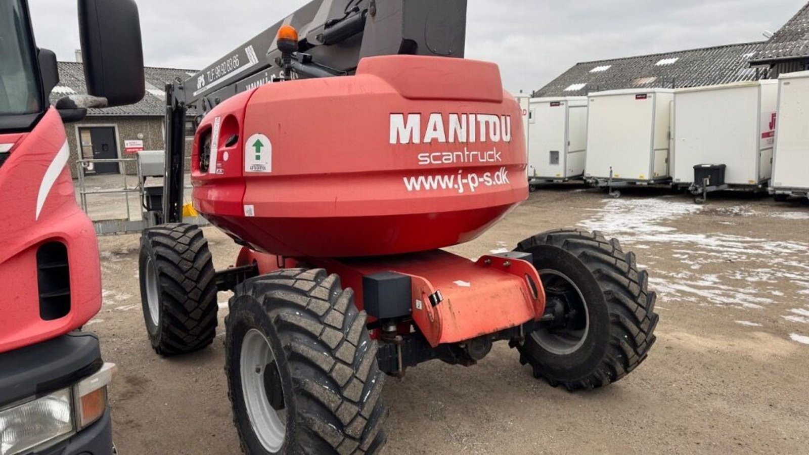 Scherenarbeitsbühne del tipo Manitou 200 ATJ, Gebrauchtmaschine In Rødovre (Immagine 2)