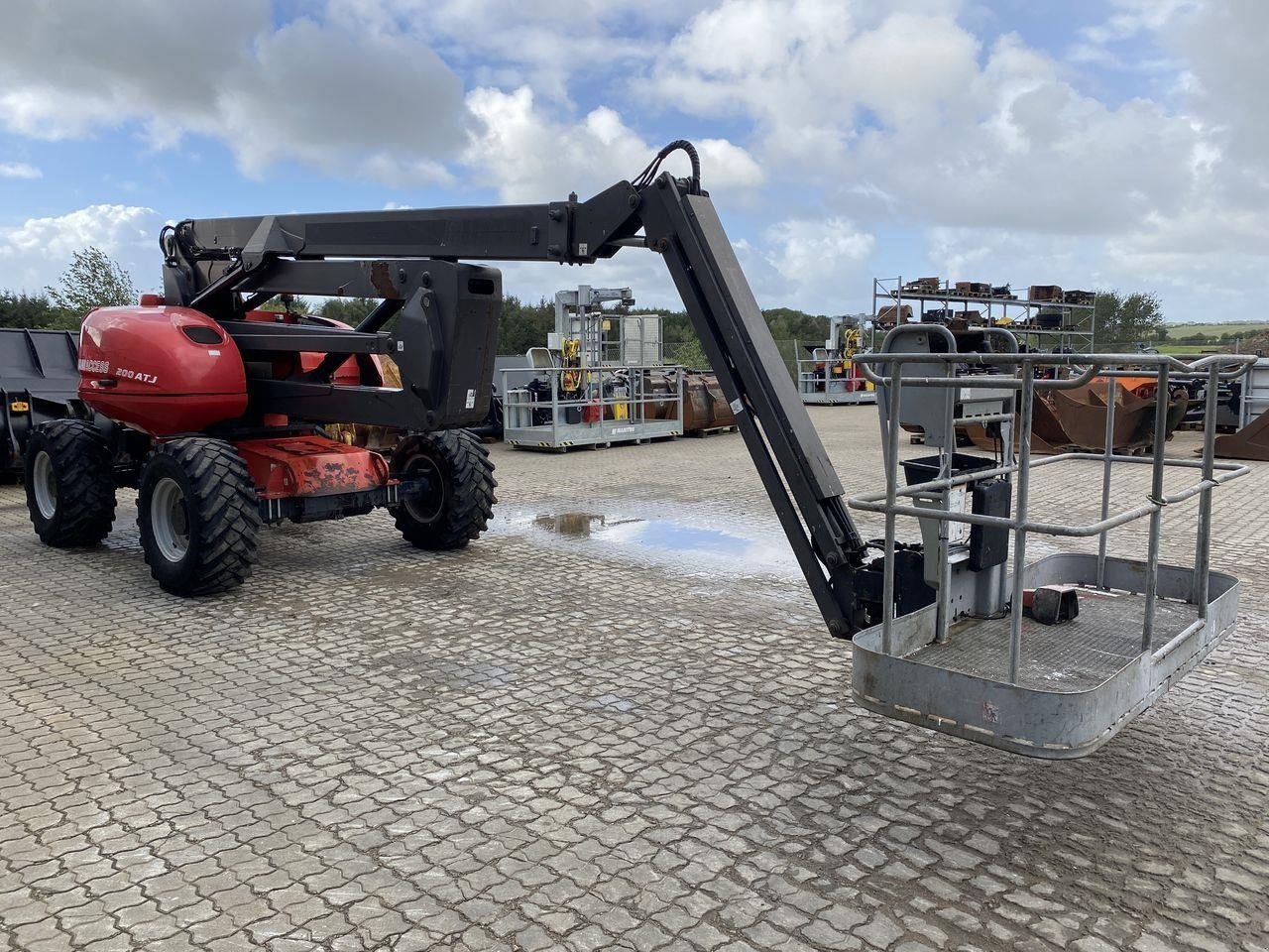 Scherenarbeitsbühne typu Manitou 200ATJ RC, Gebrauchtmaschine v Skive (Obrázek 5)