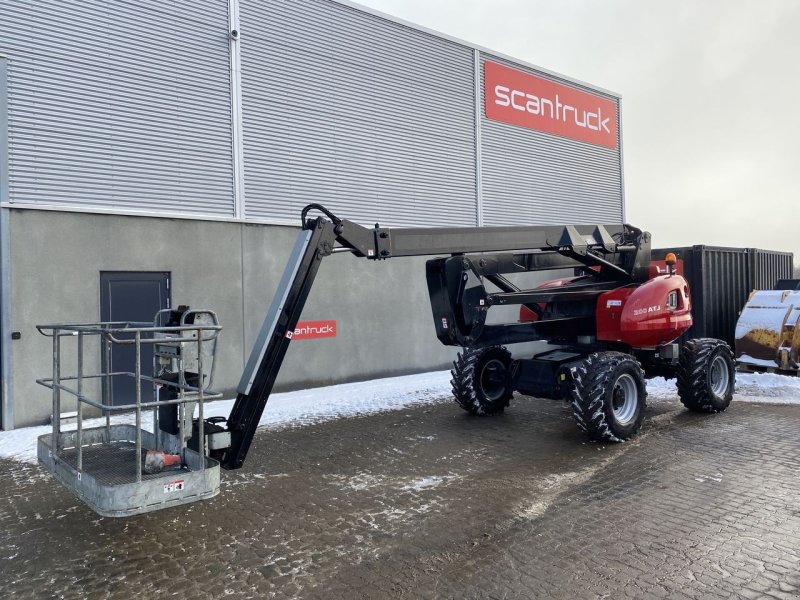 Scherenarbeitsbühne vrste Manitou 200ATJ RC, Gebrauchtmaschine v Skive