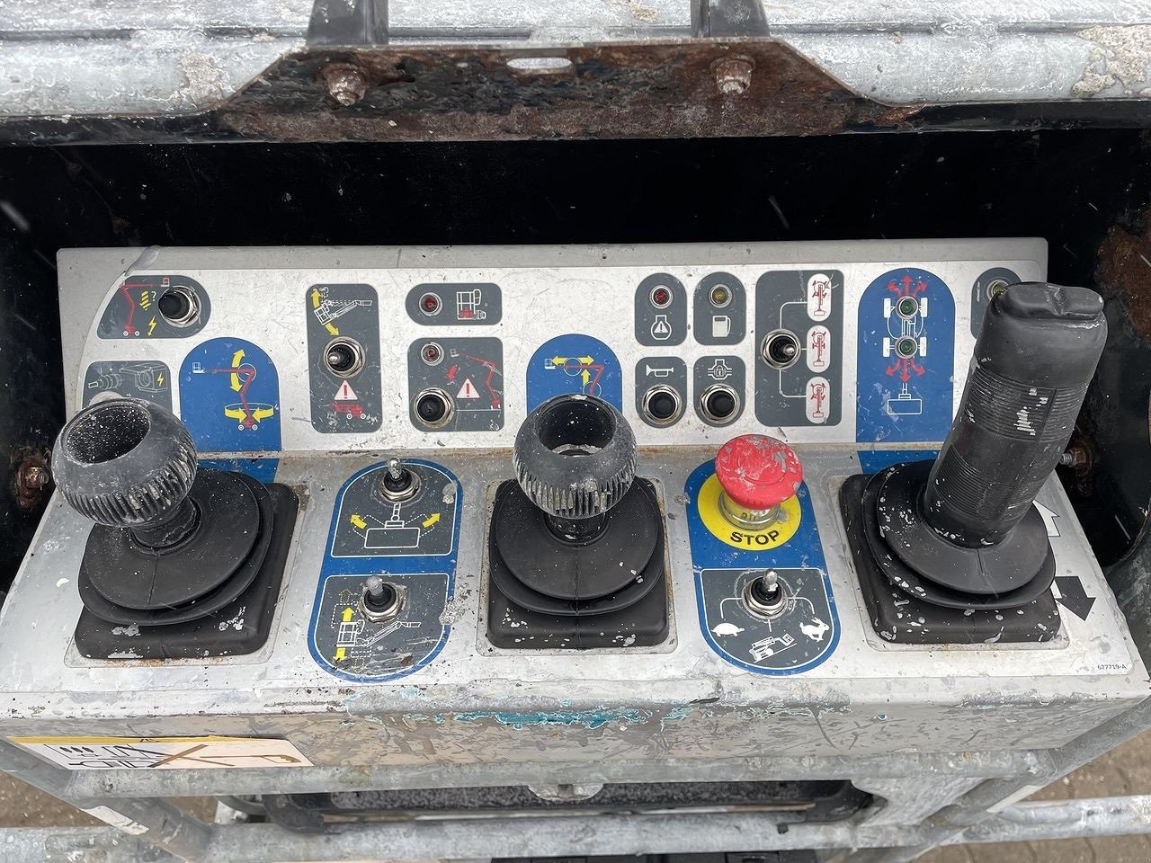 Scherenarbeitsbühne van het type Manitou 200ATJ RC, Gebrauchtmaschine in Skive (Foto 3)