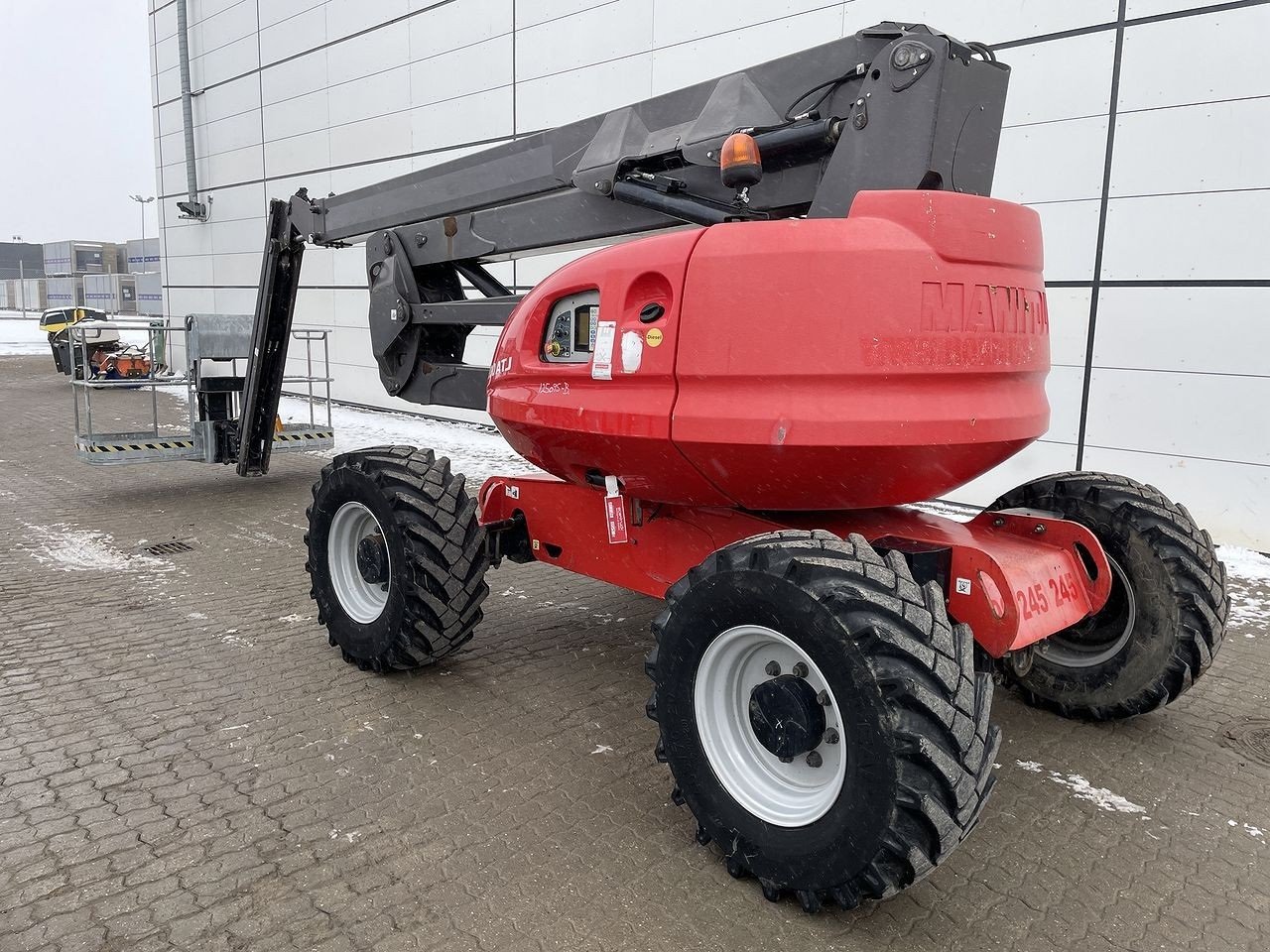 Scherenarbeitsbühne van het type Manitou 200ATJ RC, Gebrauchtmaschine in Skive (Foto 2)