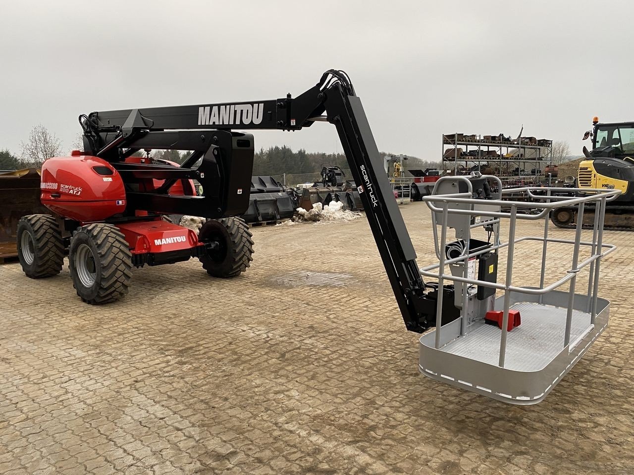 Scherenarbeitsbühne от тип Manitou 200ATJRC, Gebrauchtmaschine в Skive (Снимка 5)