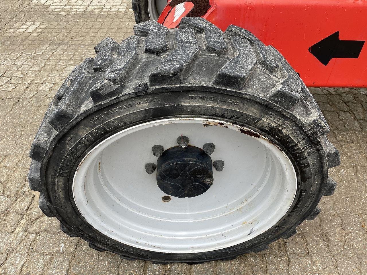 Scherenarbeitsbühne типа Manitou 260TJ, Gebrauchtmaschine в Skive (Фотография 8)